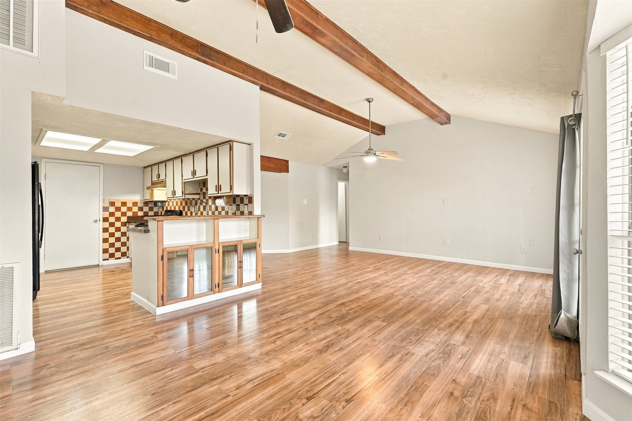 7623 Kite Hill Drive Property Photo 14