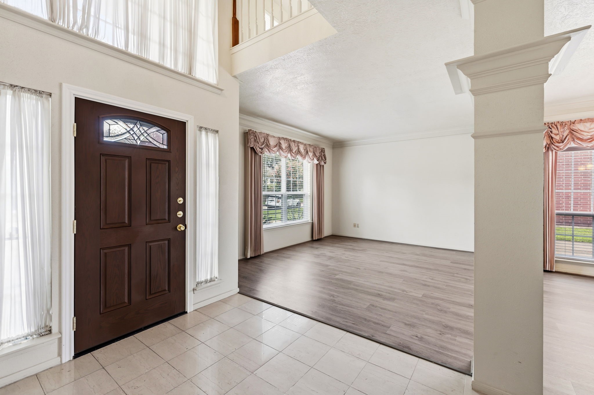 14415 Autumn Canyon Trace Property Photo 3