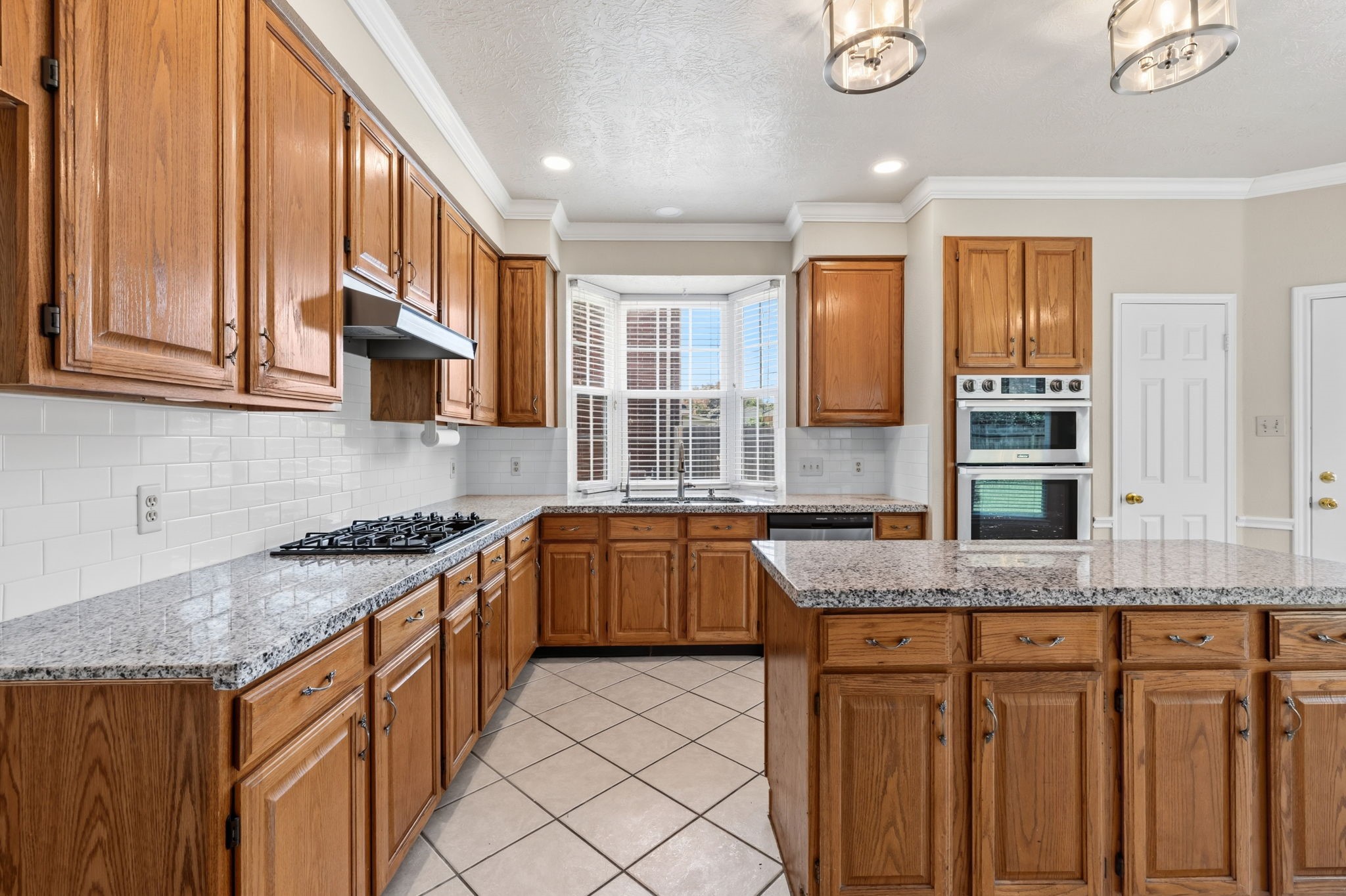 14415 Autumn Canyon Trace Property Photo 12