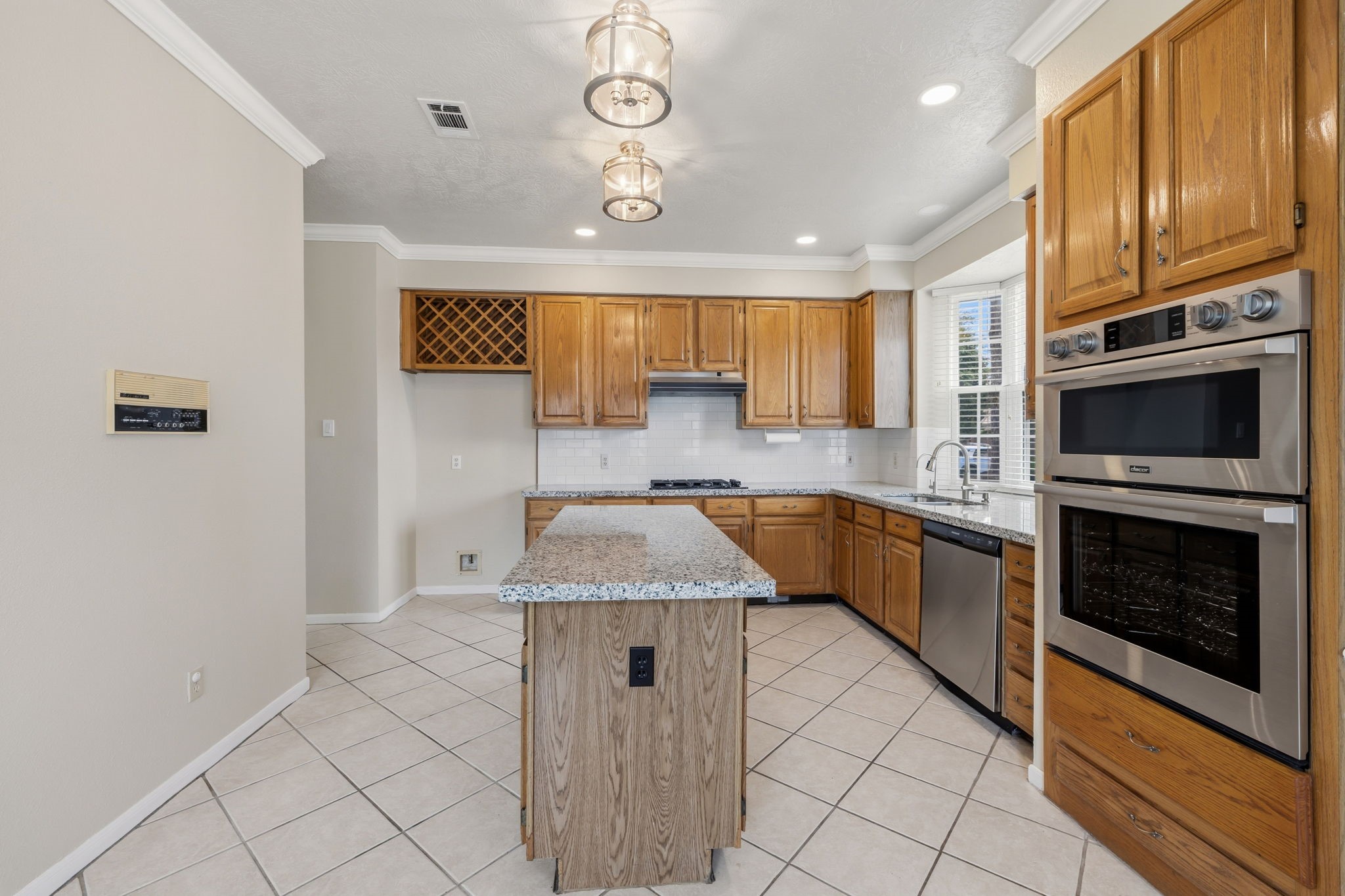 14415 Autumn Canyon Trace Property Photo 14