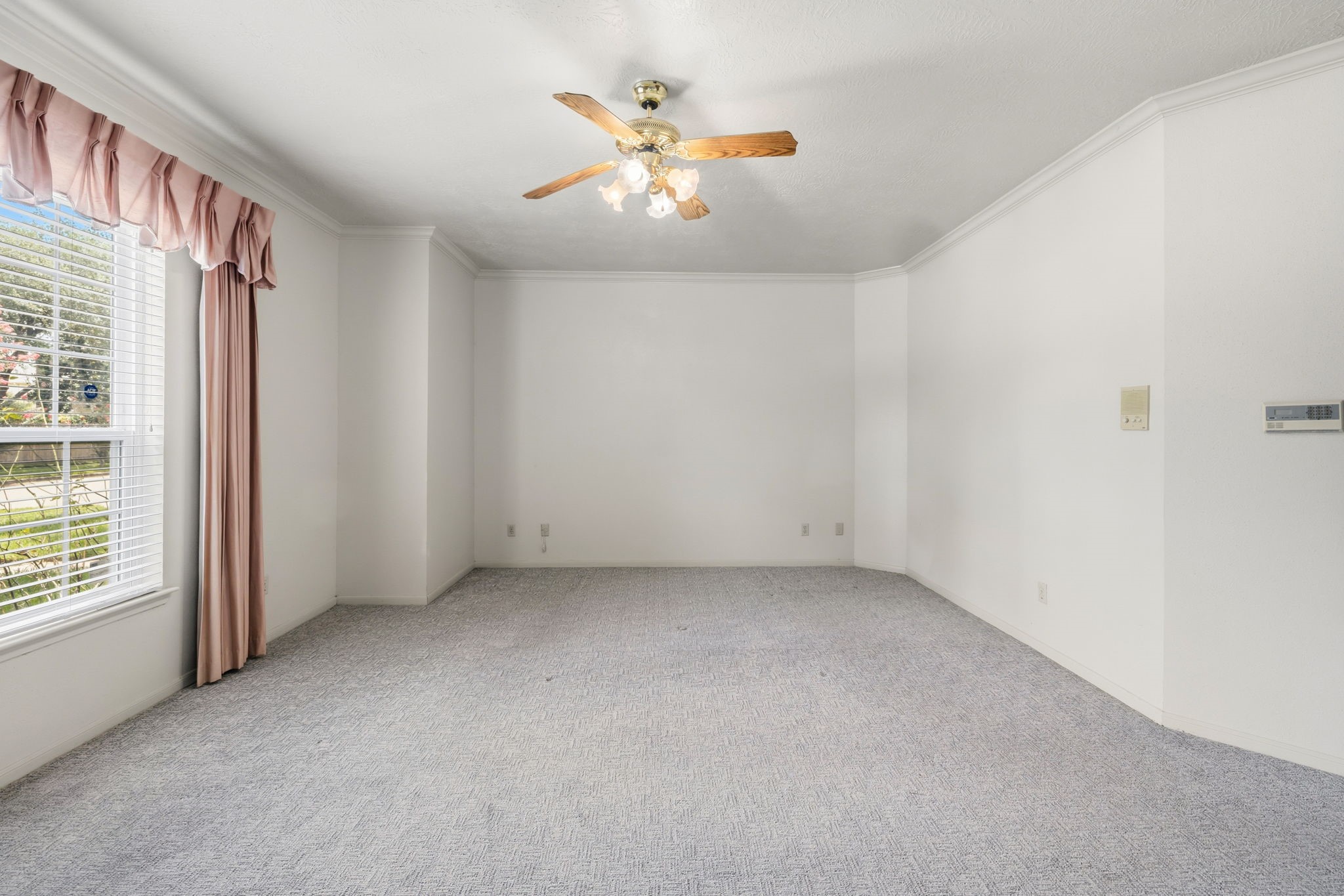 14415 Autumn Canyon Trace Property Photo 18