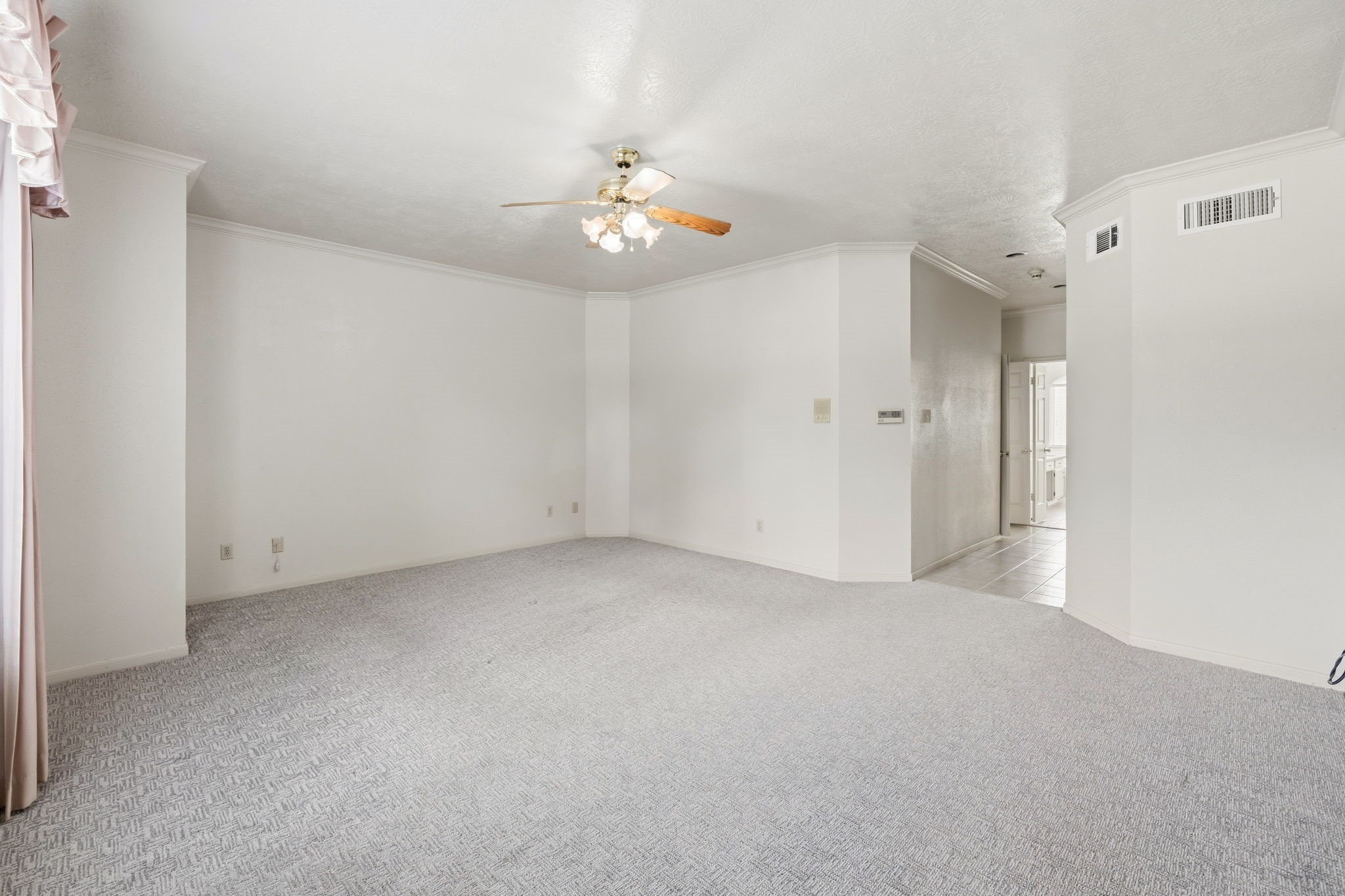 14415 Autumn Canyon Trace Property Photo 19