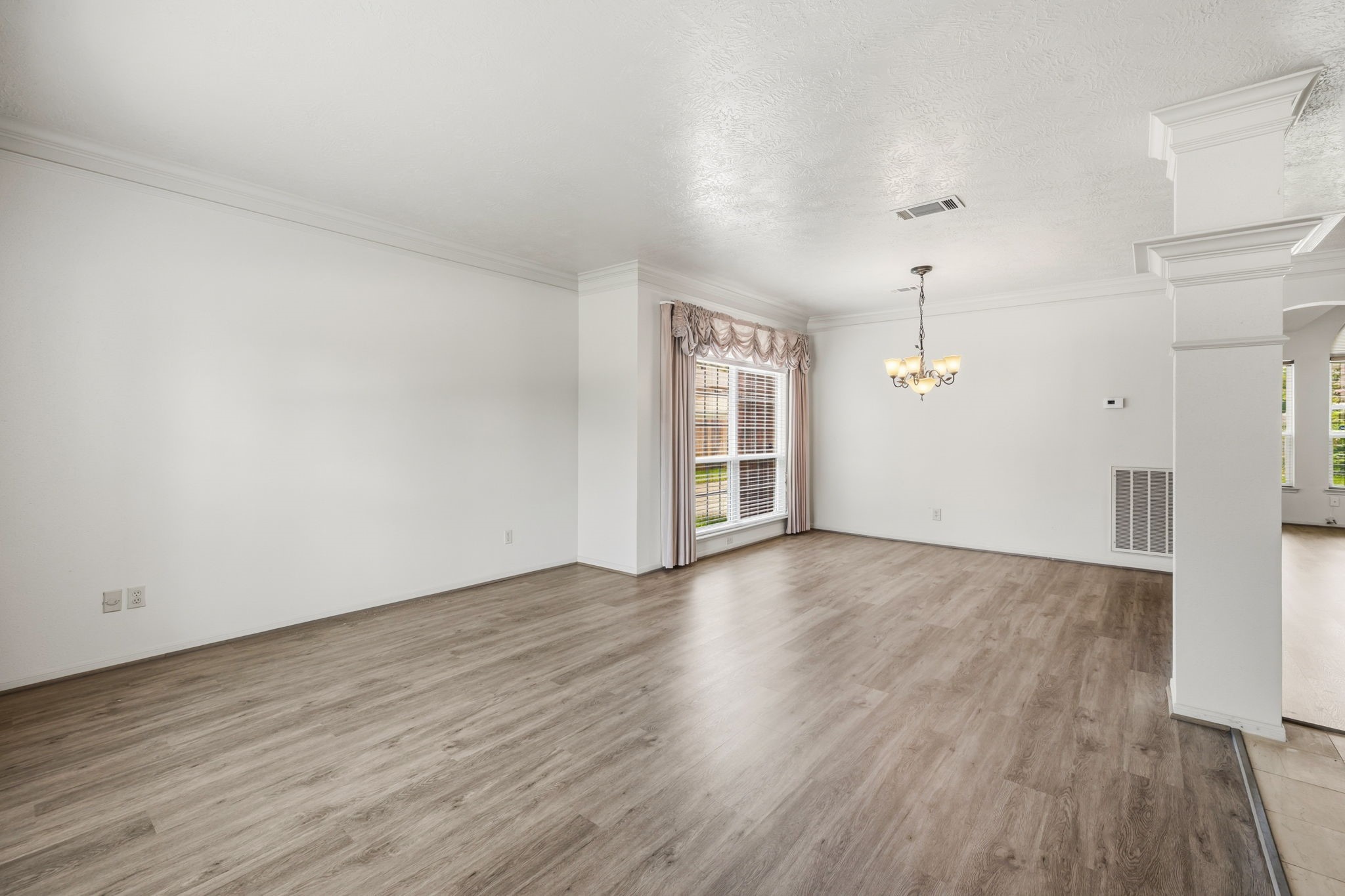 14415 Autumn Canyon Trace Property Photo 28