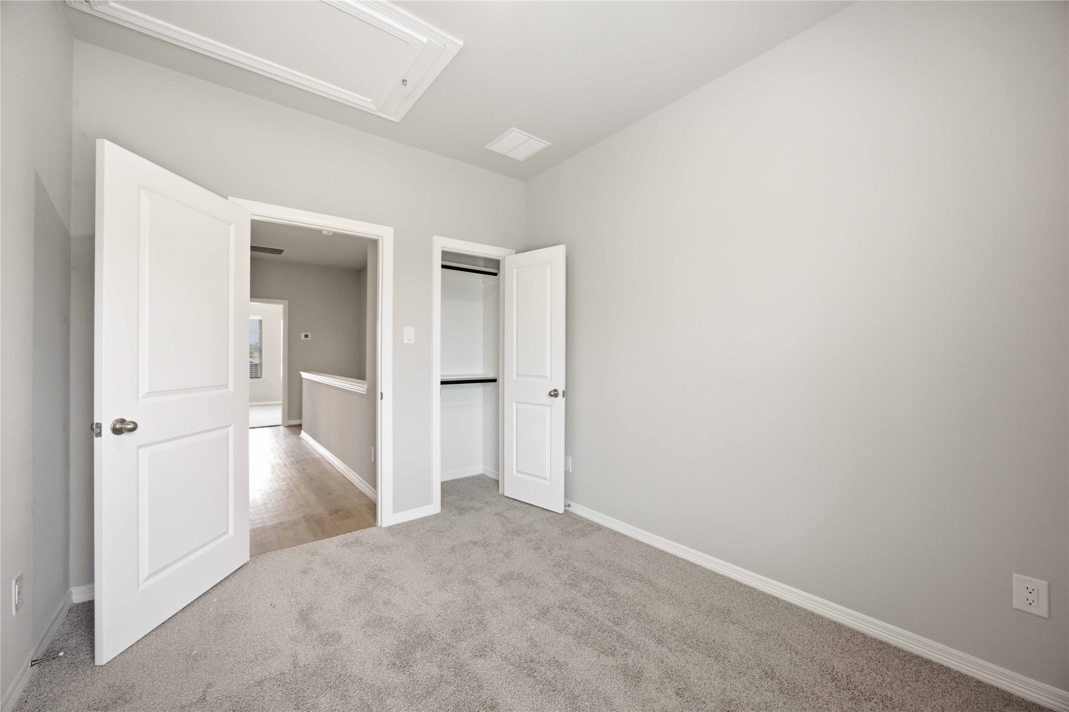 6403 Paris Street Property Photo 17