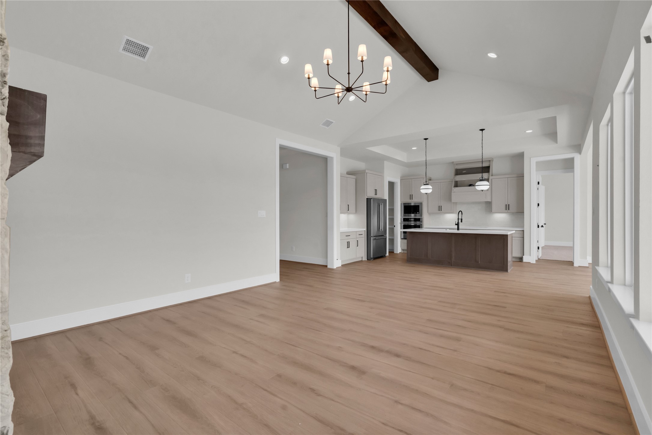 301 Seguin Drive Property Photo 13