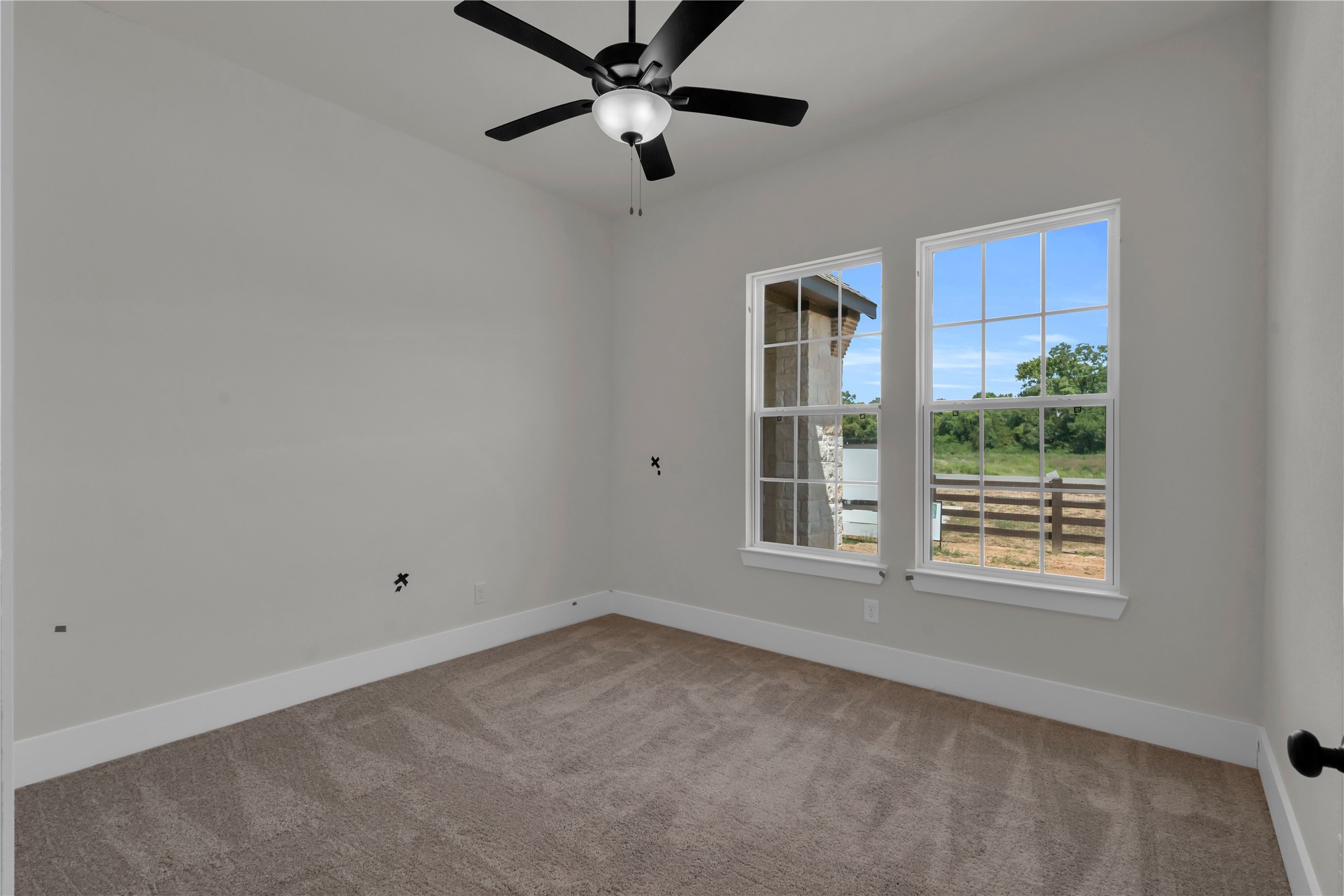 301 Seguin Drive Property Photo 29