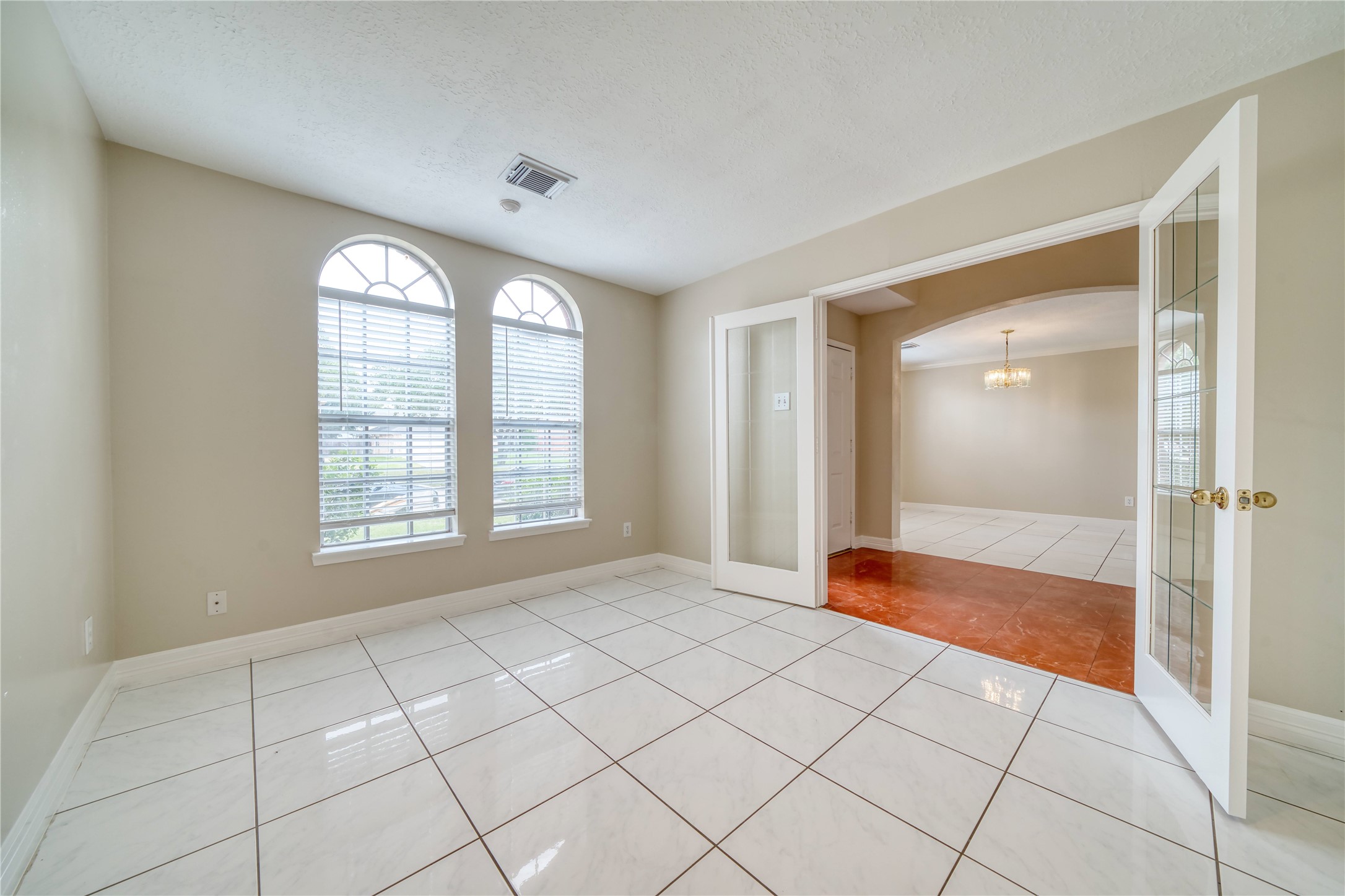 8942 Norham Drive Property Photo 10