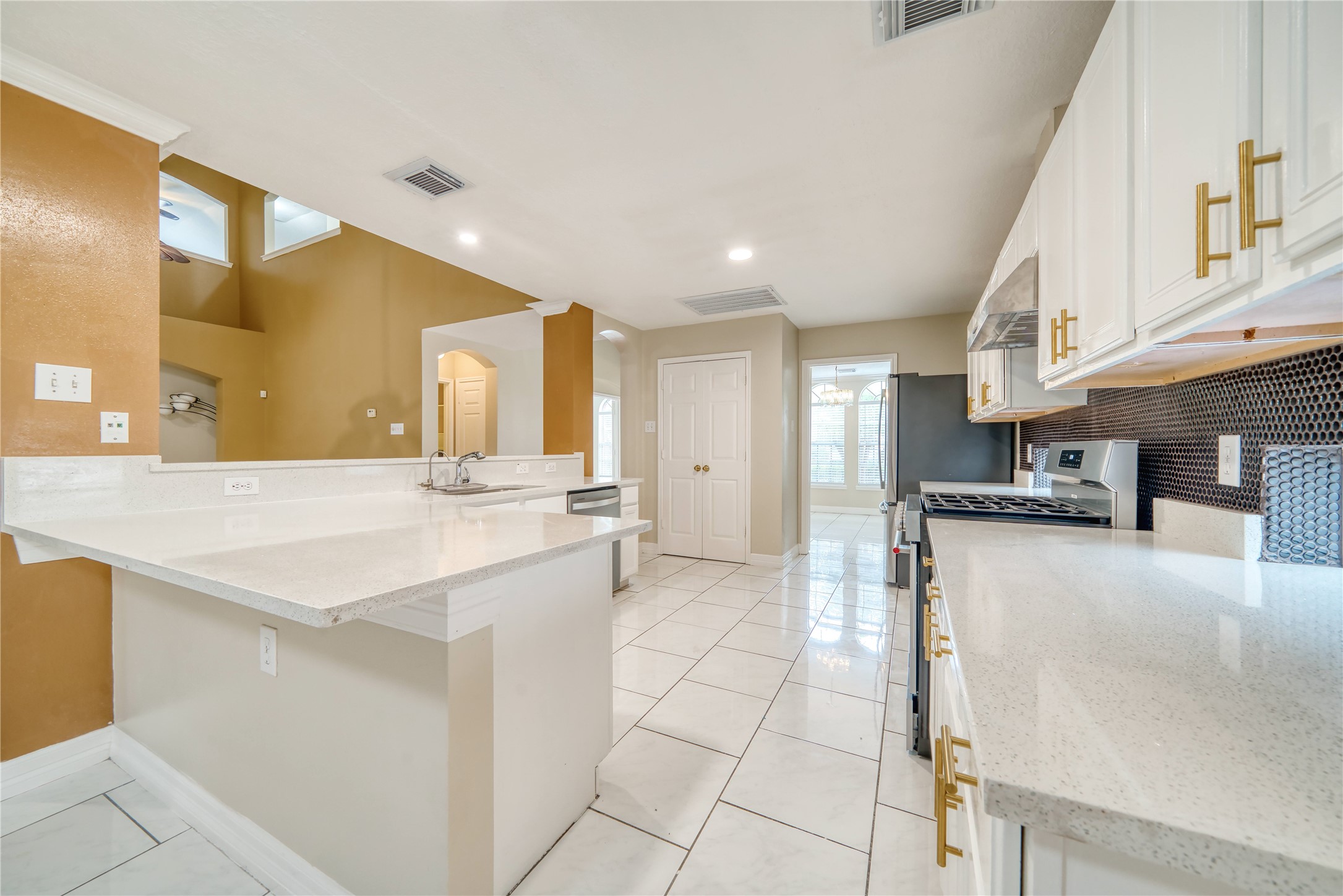 8942 Norham Drive Property Photo 17