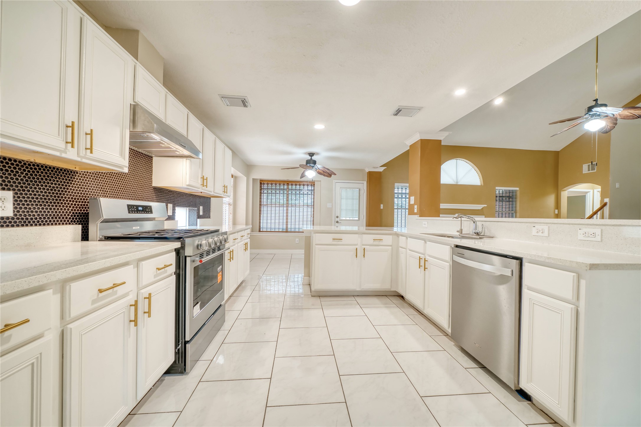 8942 Norham Drive Property Photo 21