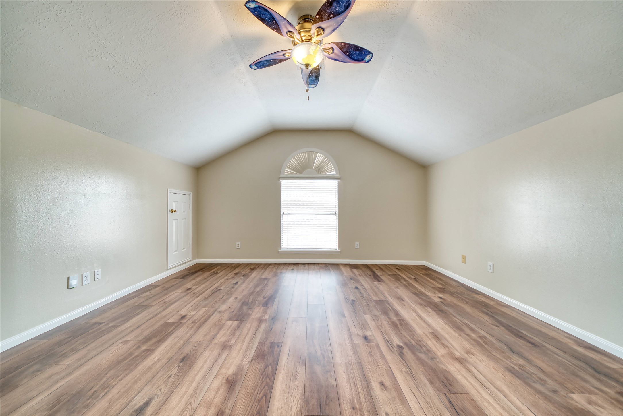 8942 Norham Drive Property Photo 34
