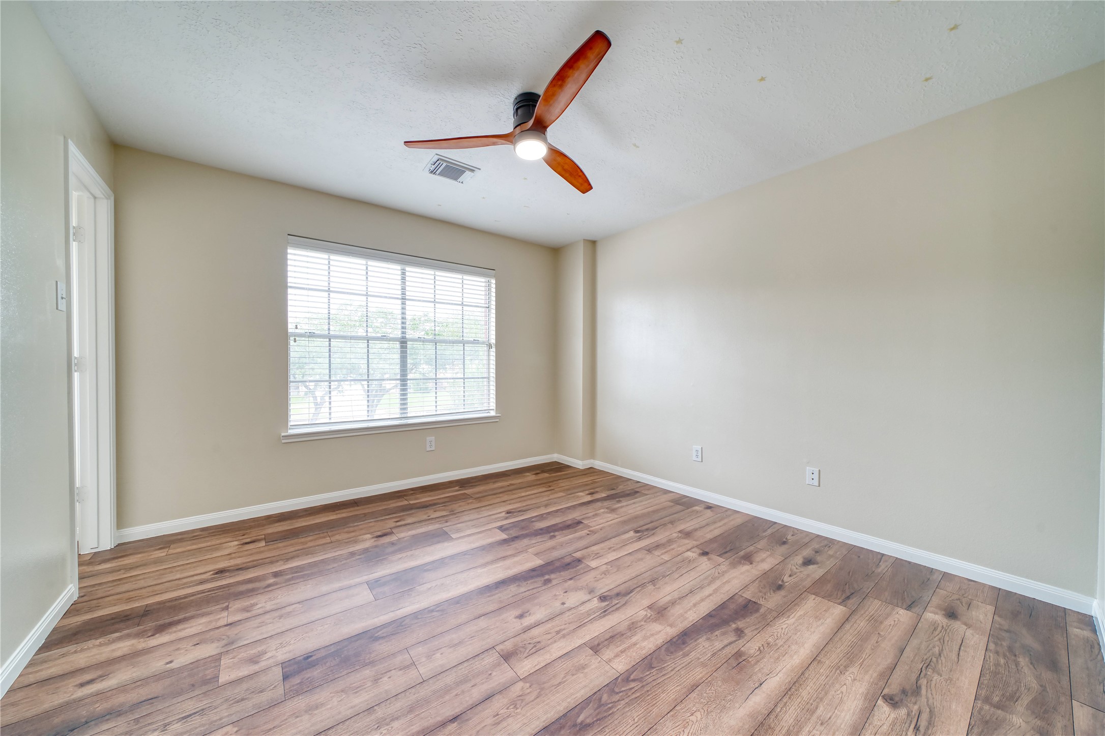 8942 Norham Drive Property Photo 36
