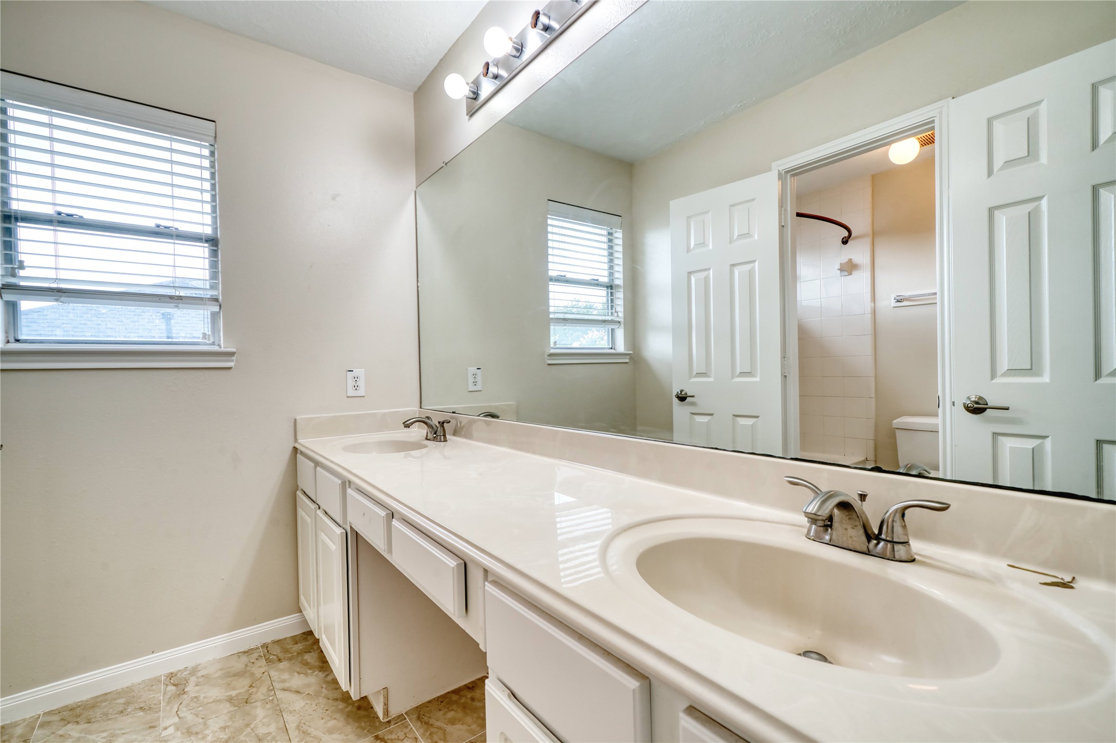 8942 Norham Drive Property Photo 38