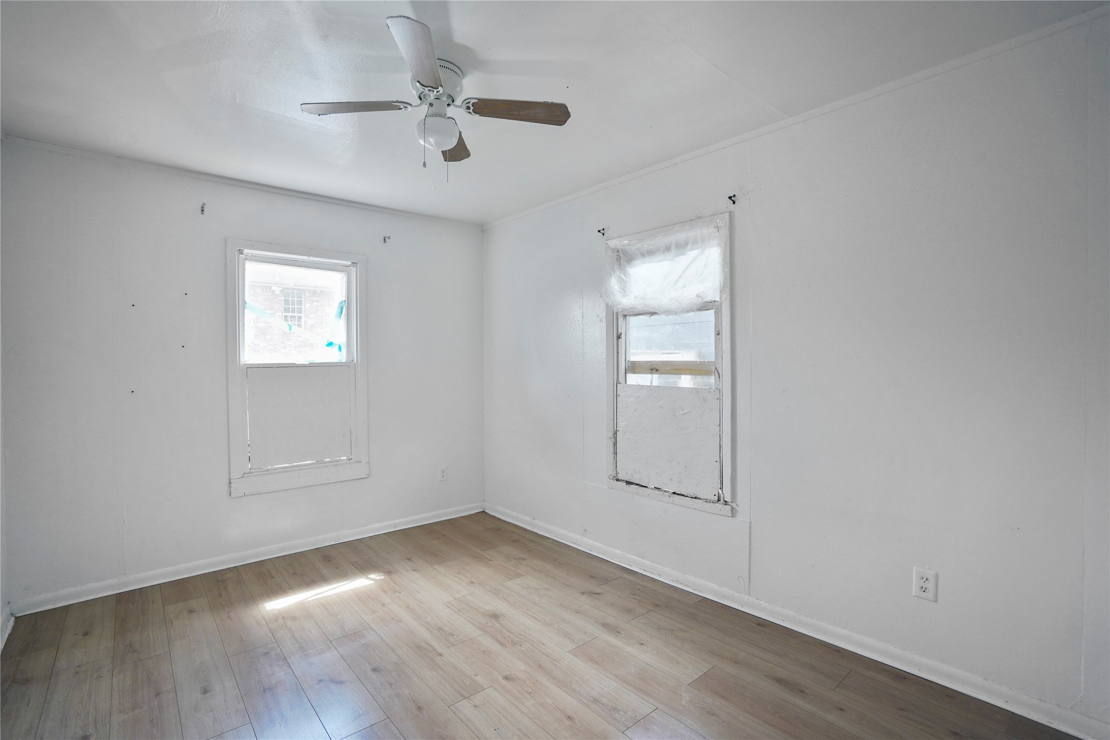 3003 Amboy Street Property Photo 5