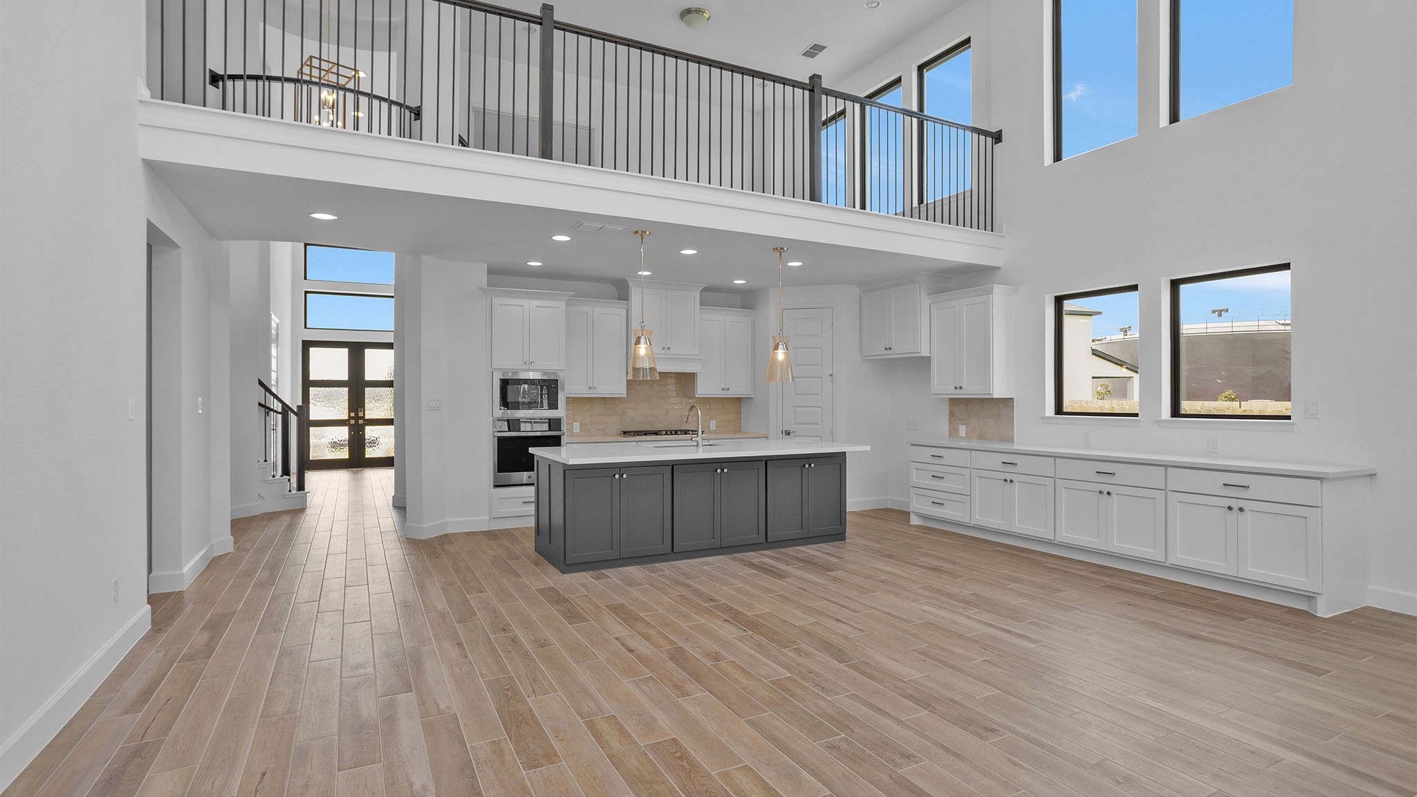 10818 Valencia Bend Drive Property Photo 3