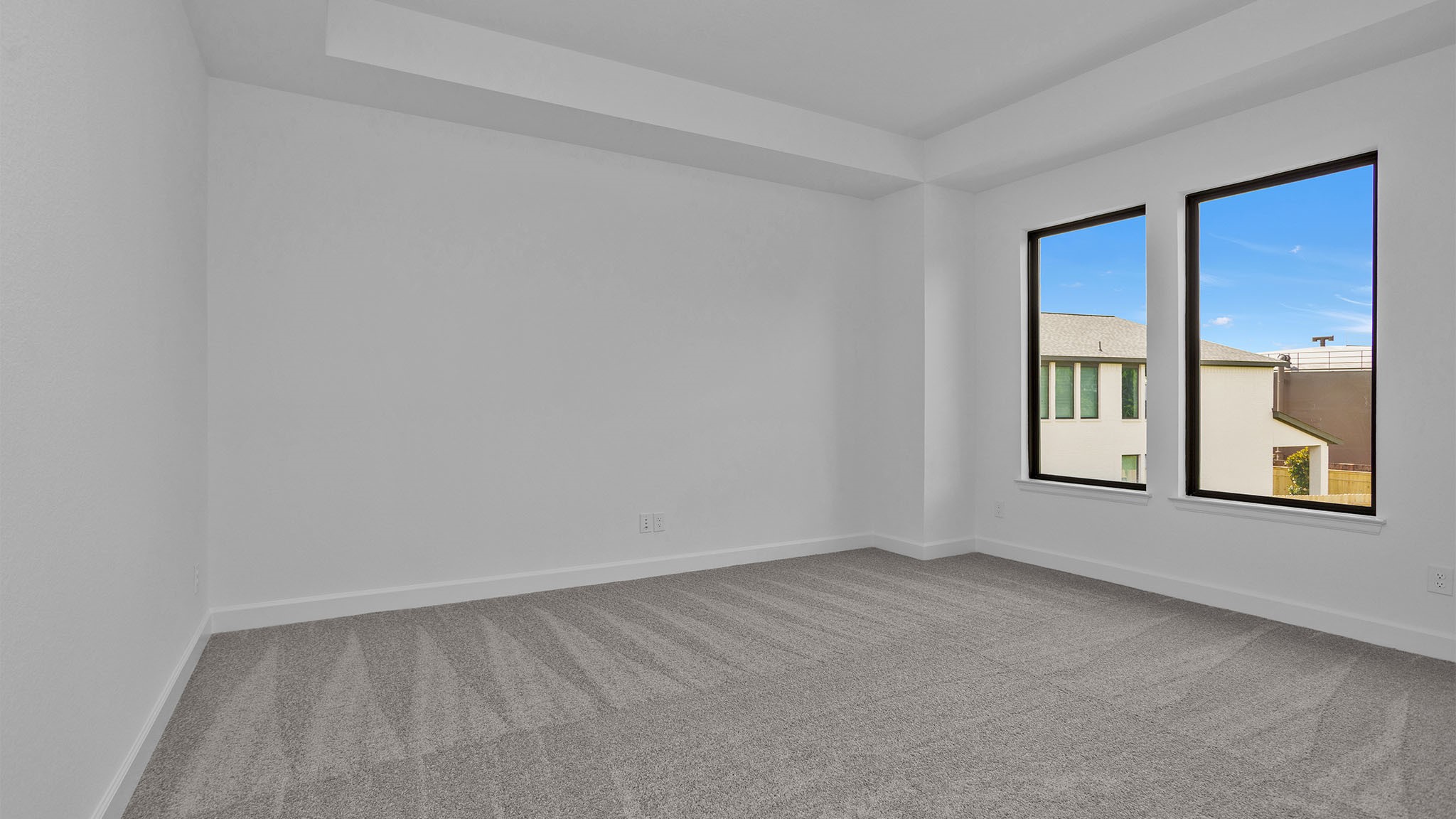 10818 Valencia Bend Drive Property Photo 10