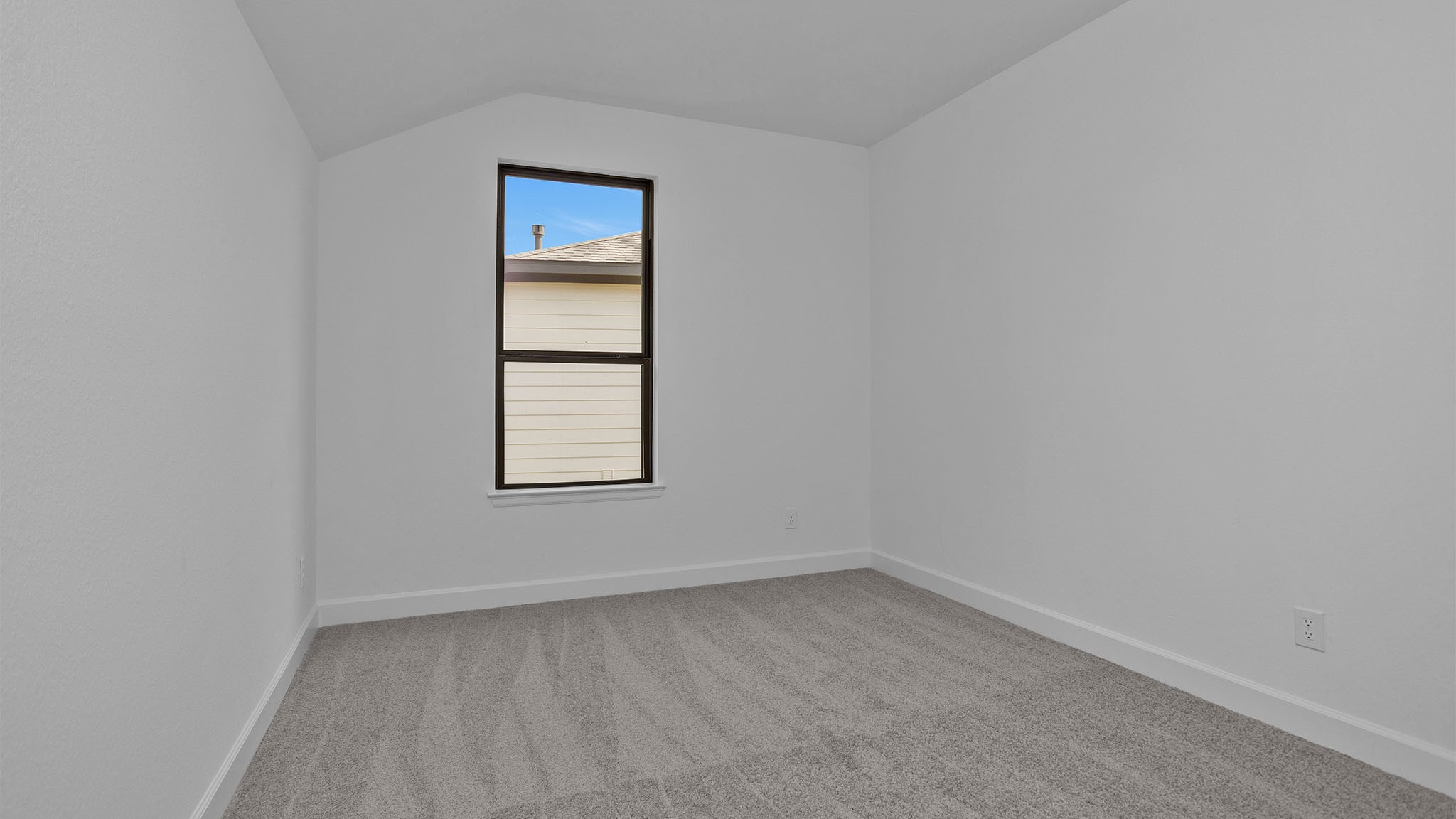 10818 Valencia Bend Drive Property Photo 13