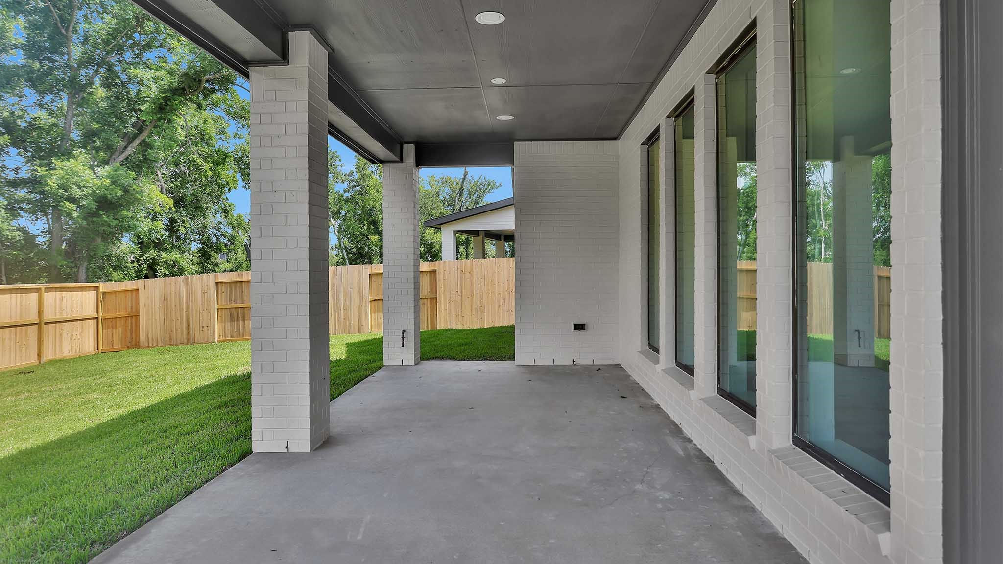 10818 Valencia Bend Drive Property Photo 15