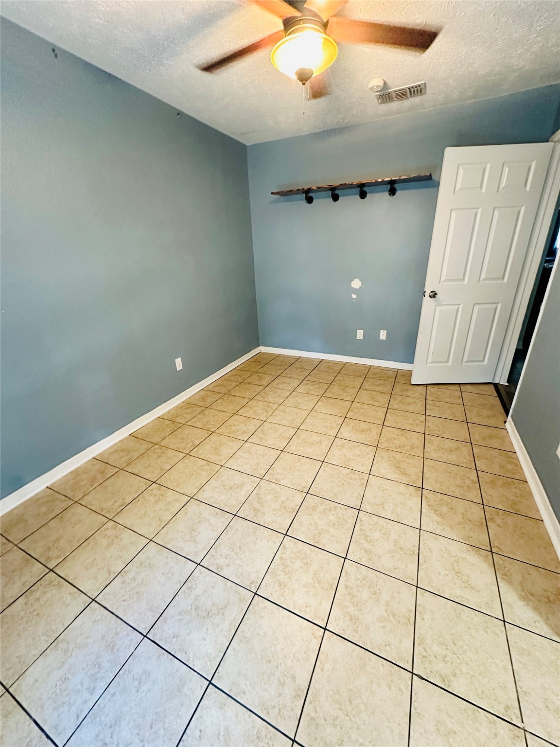 1414 Park Meadow Drive Property Photo 21