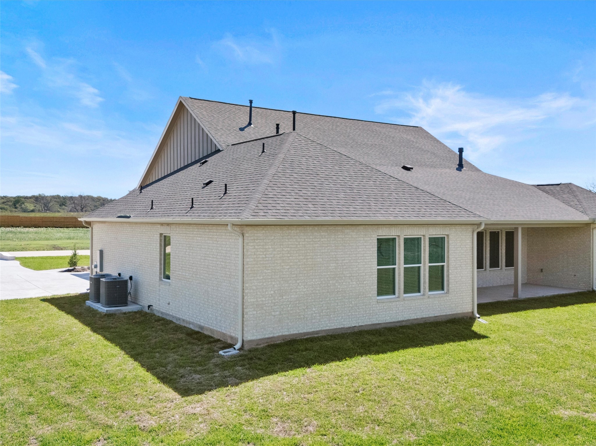 226 Hydrangea Drive Property Photo 38
