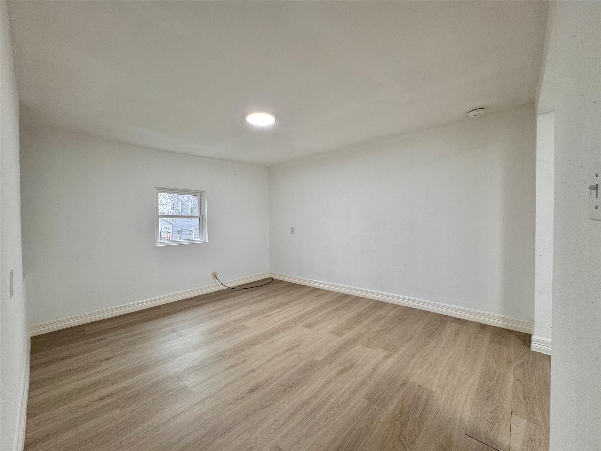 27 Norwood St 4 Property Photo 4