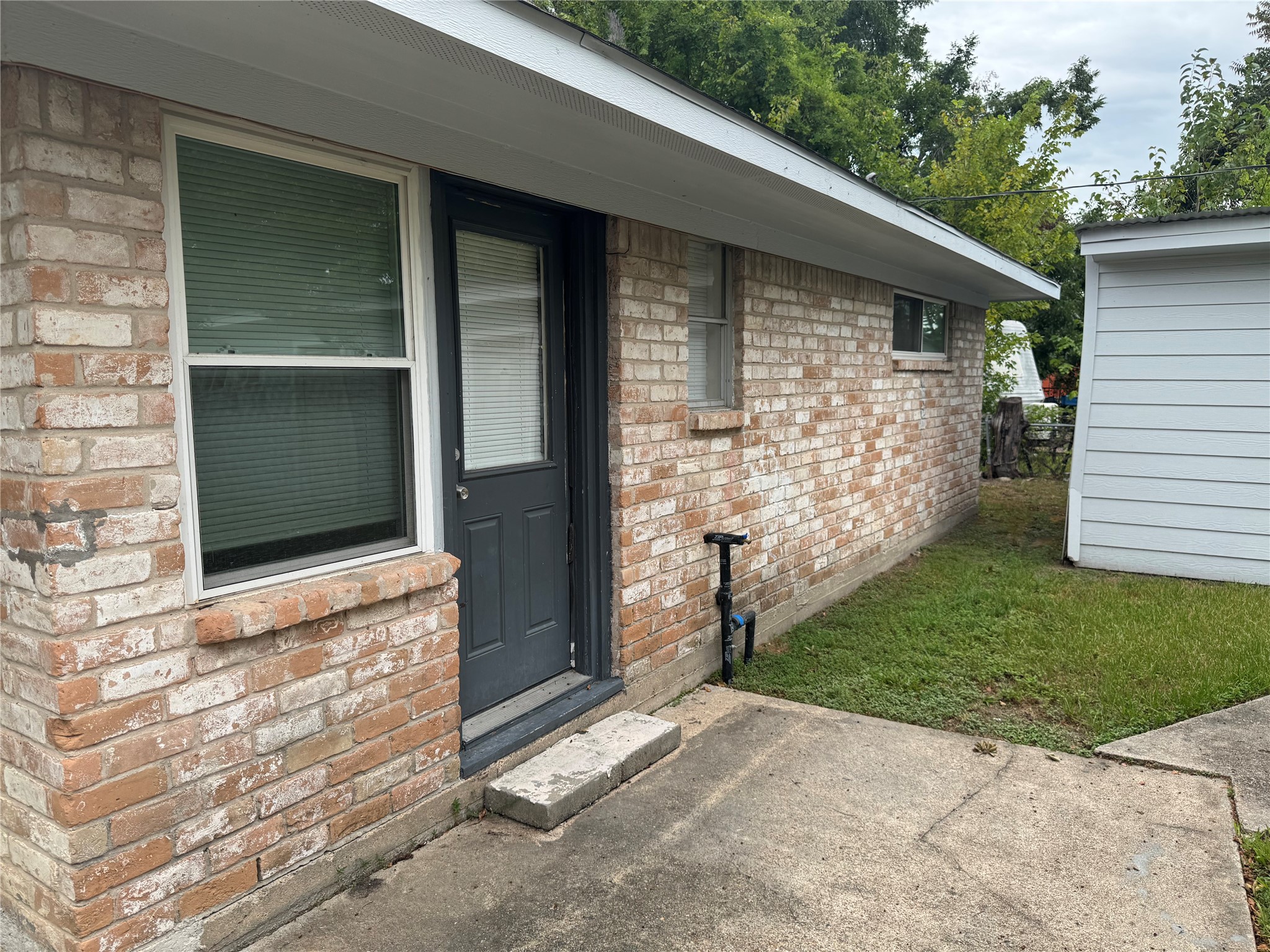 604 Wilson Road 5 Property Photo 2