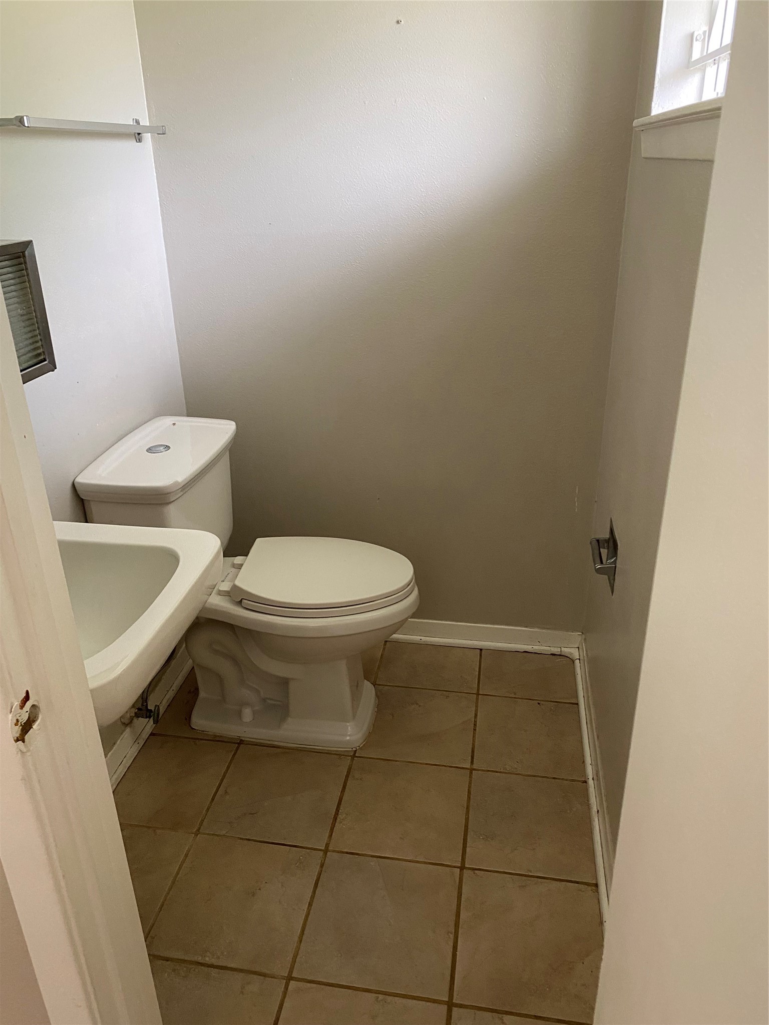 206 W Mitchell Road Property Photo 7