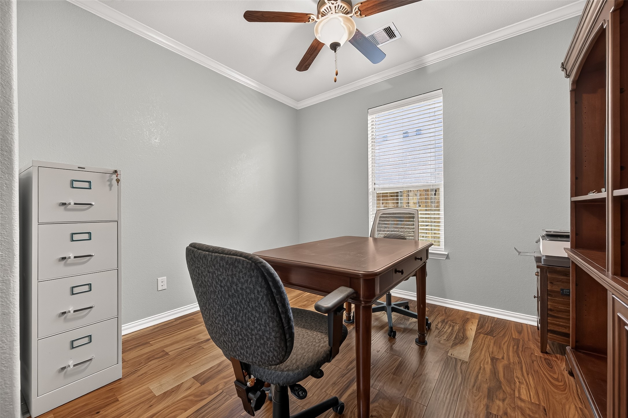 19118 Cove Forest Lane Property Photo 8