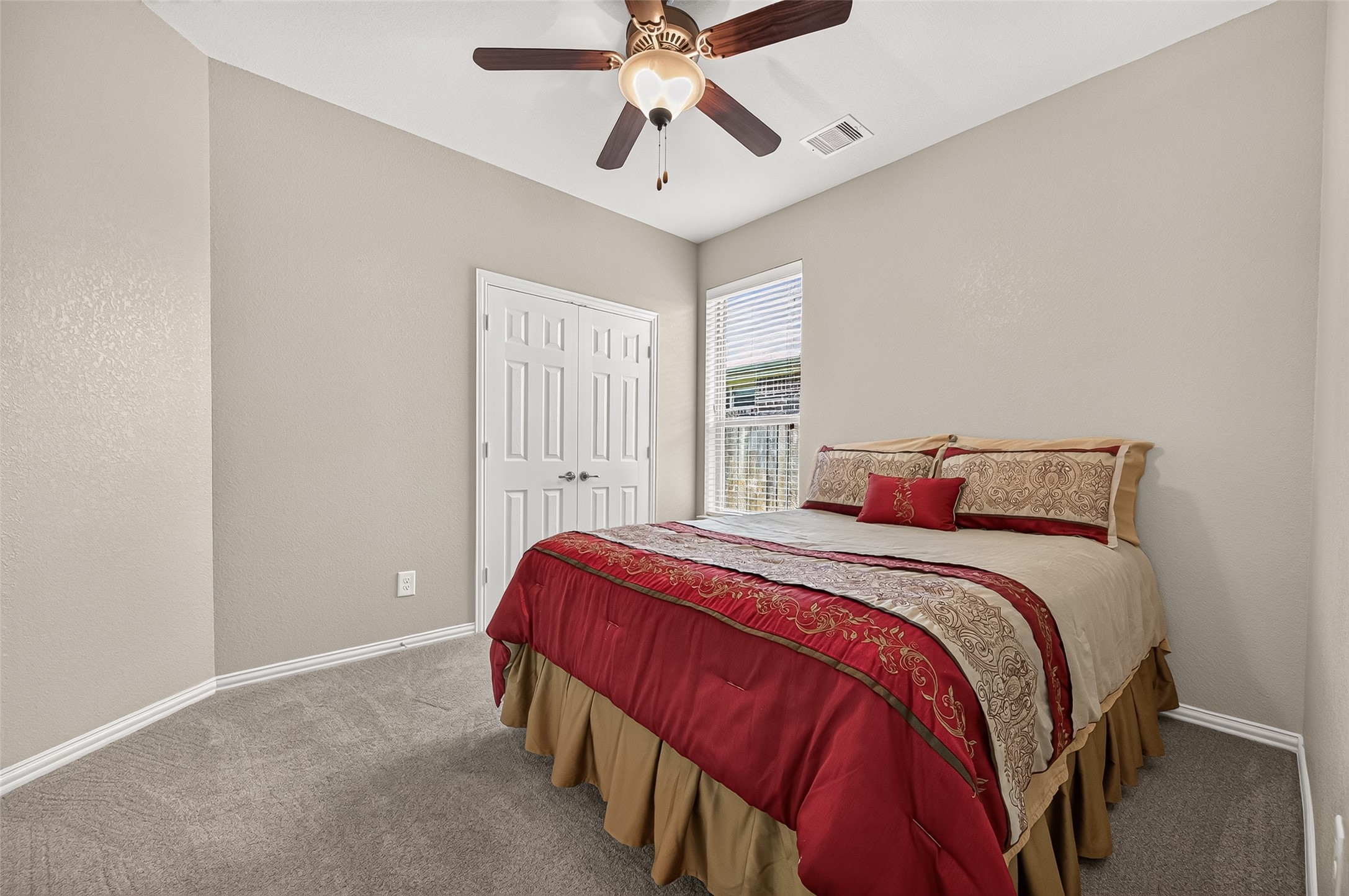 19118 Cove Forest Lane Property Photo 30