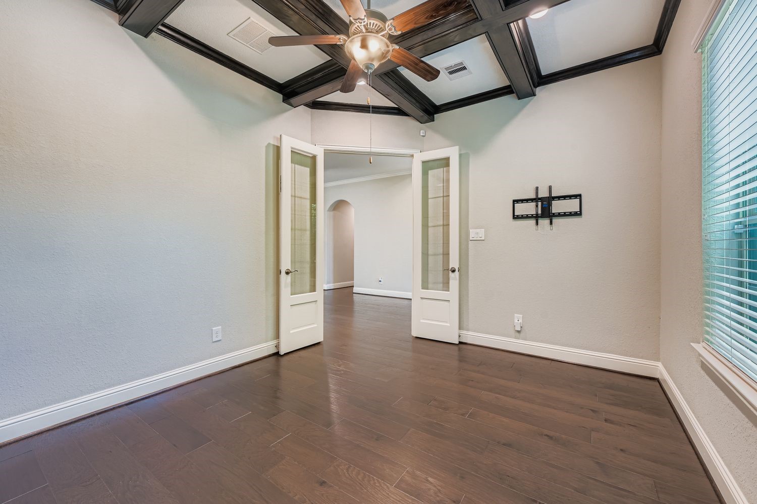 315 Lagarto Way Property Photo 13