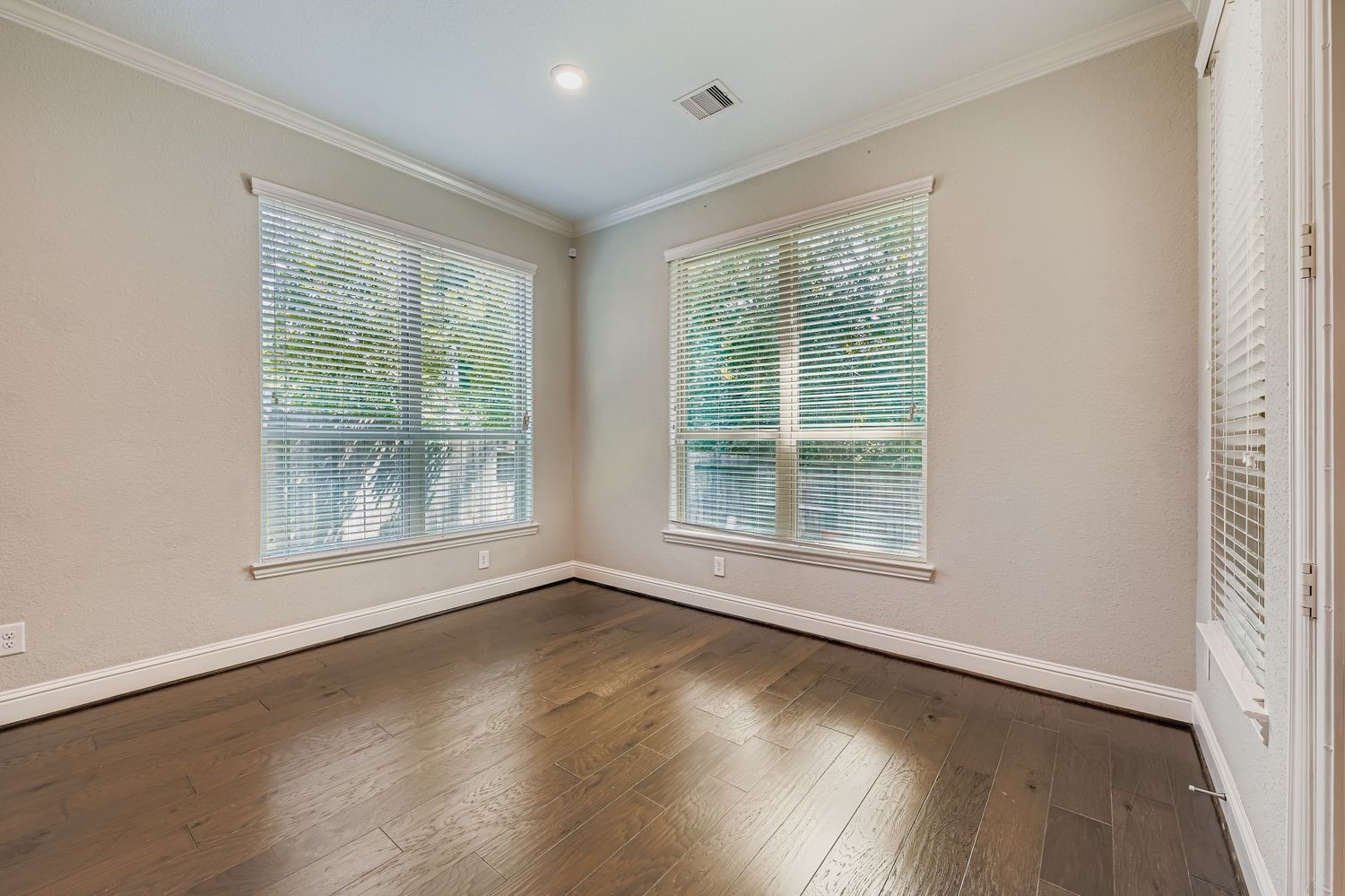 315 Lagarto Way Property Photo 19