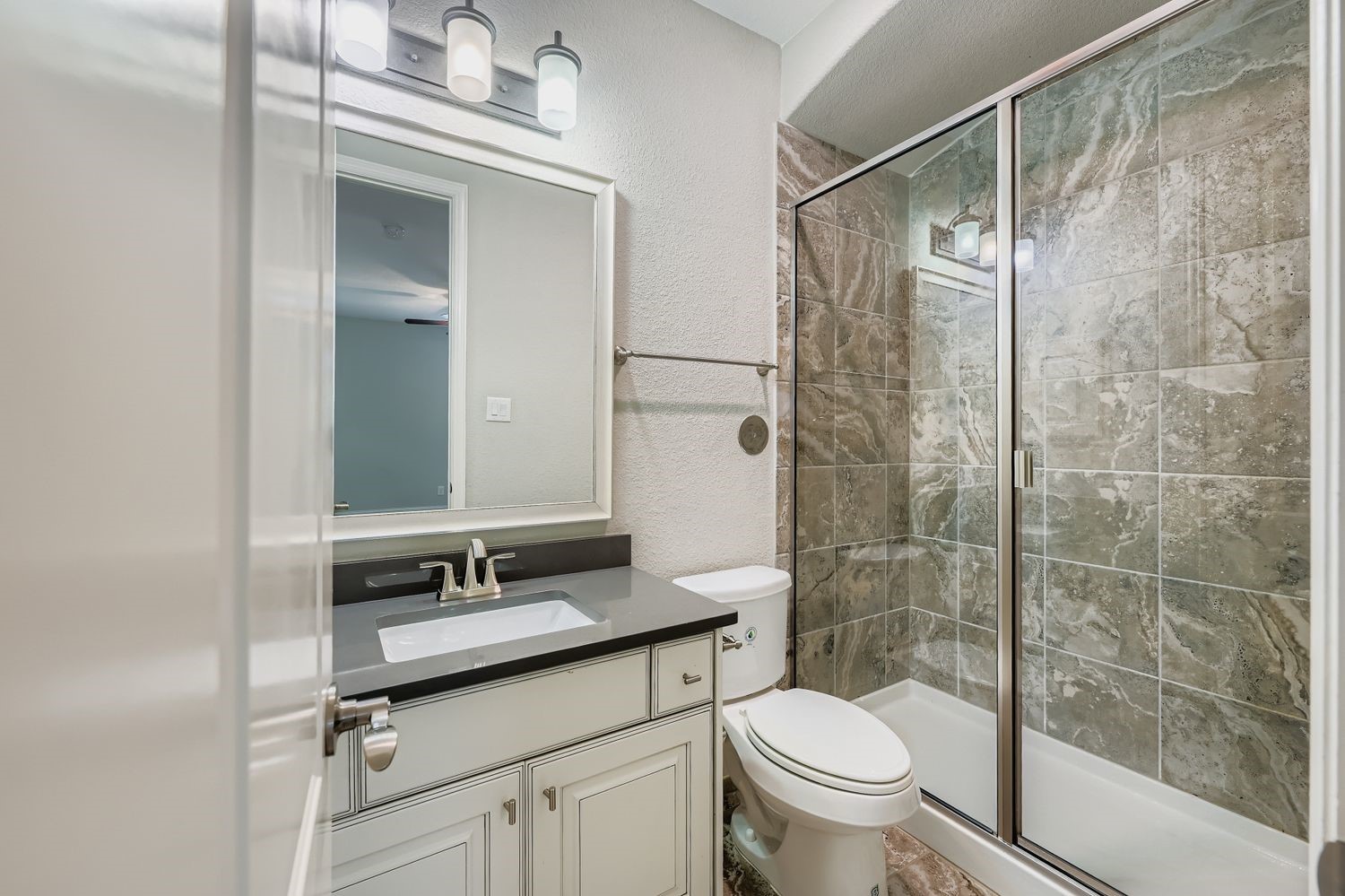 315 Lagarto Way Property Photo 25