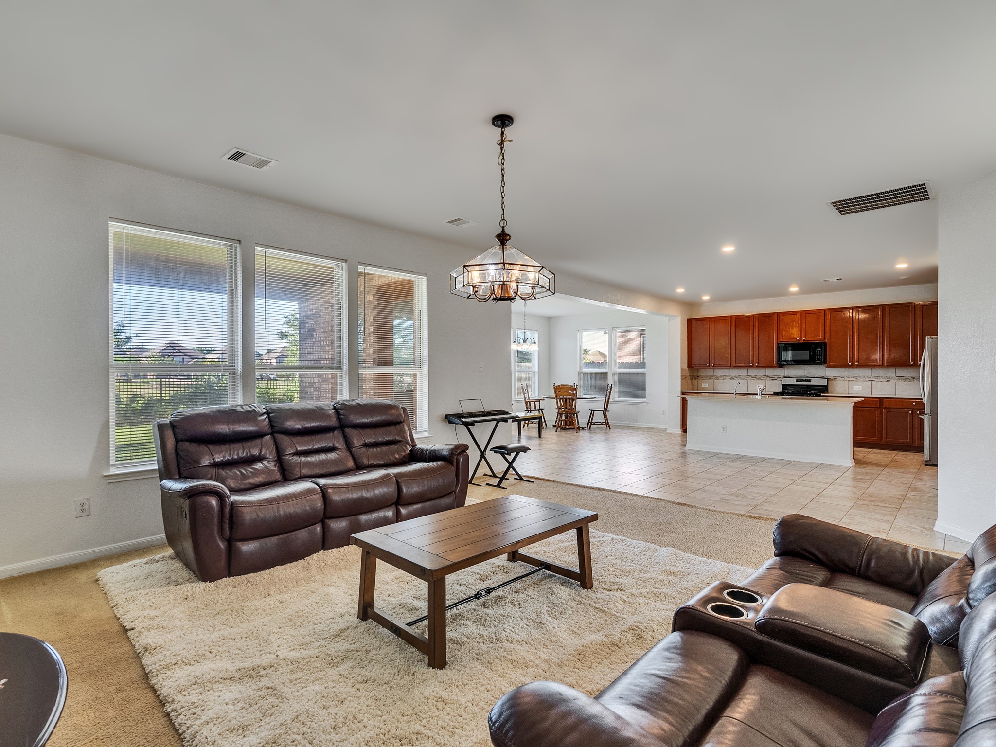 14106 Spring Birch Lane Property Photo 5
