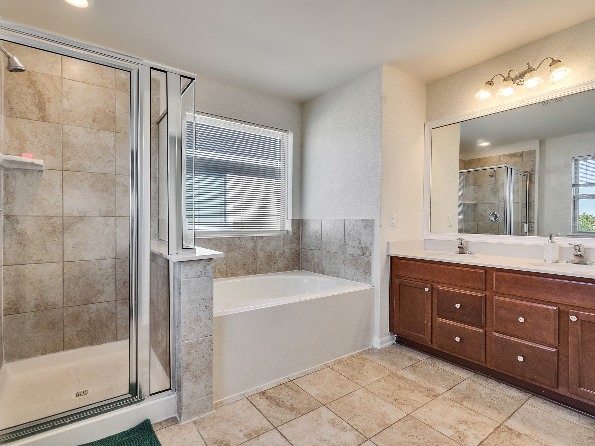 14106 Spring Birch Lane Property Photo 19