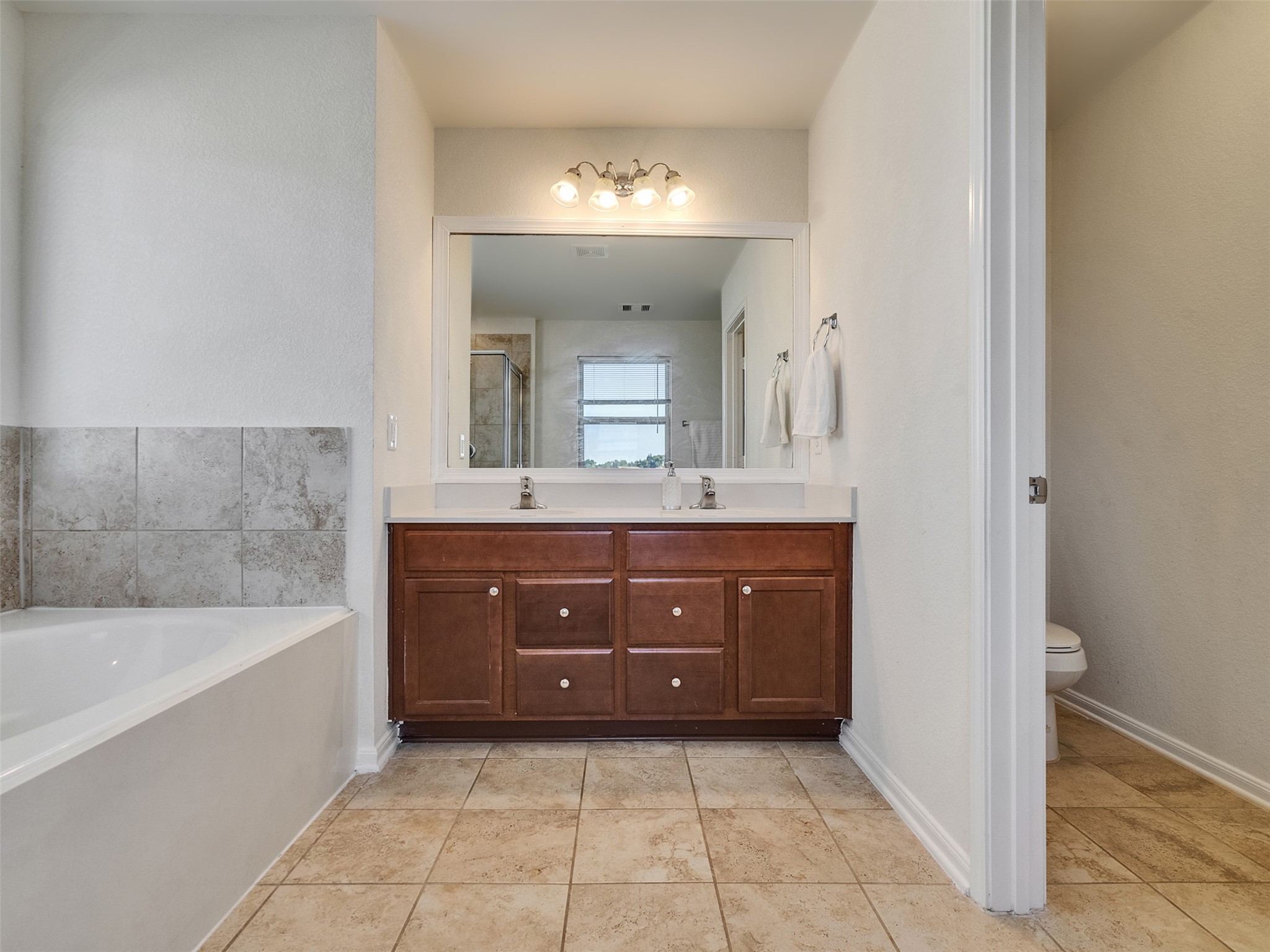 14106 Spring Birch Lane Property Photo 20