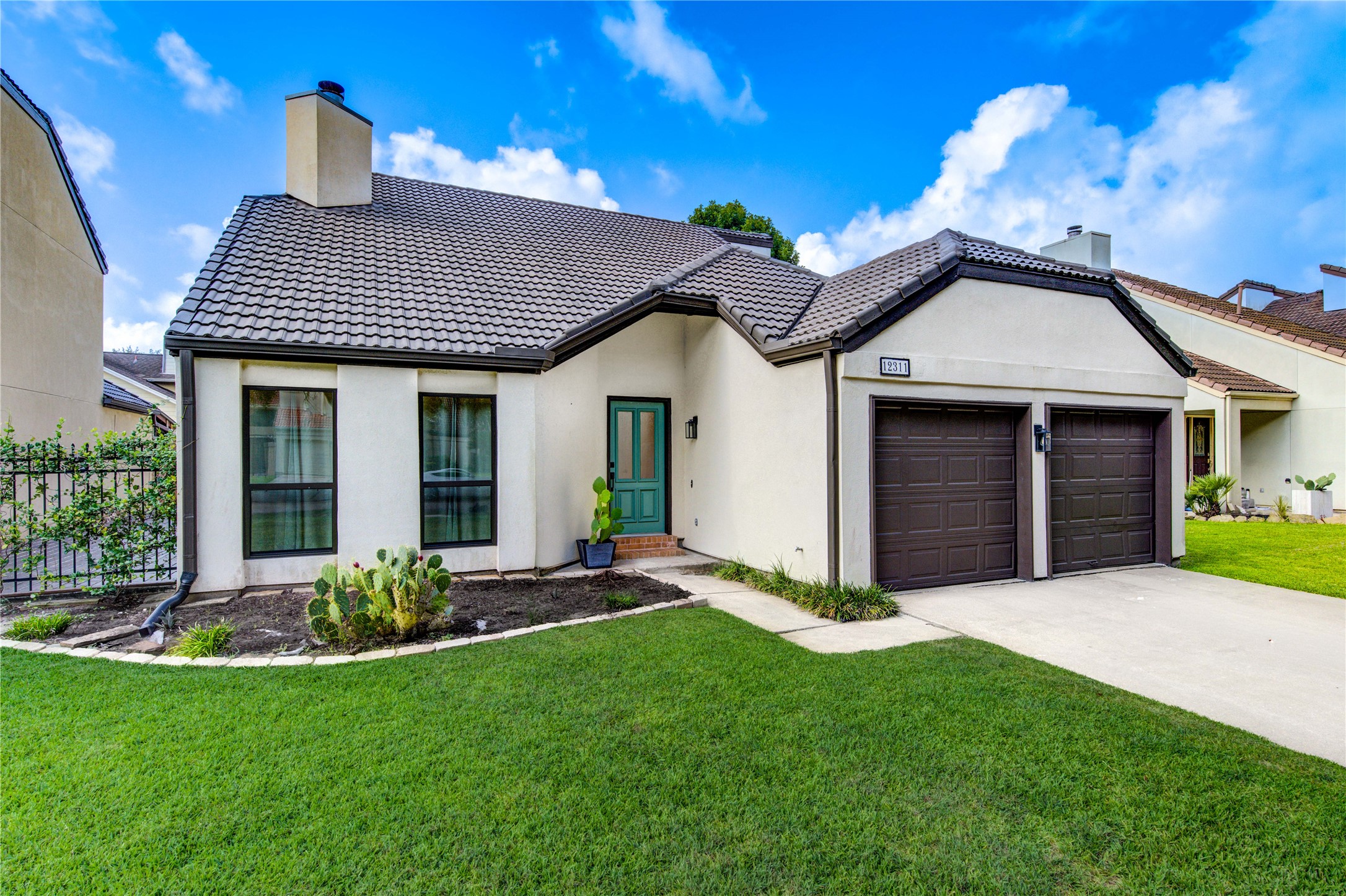 12311 Brighton Lane Property Photo 3