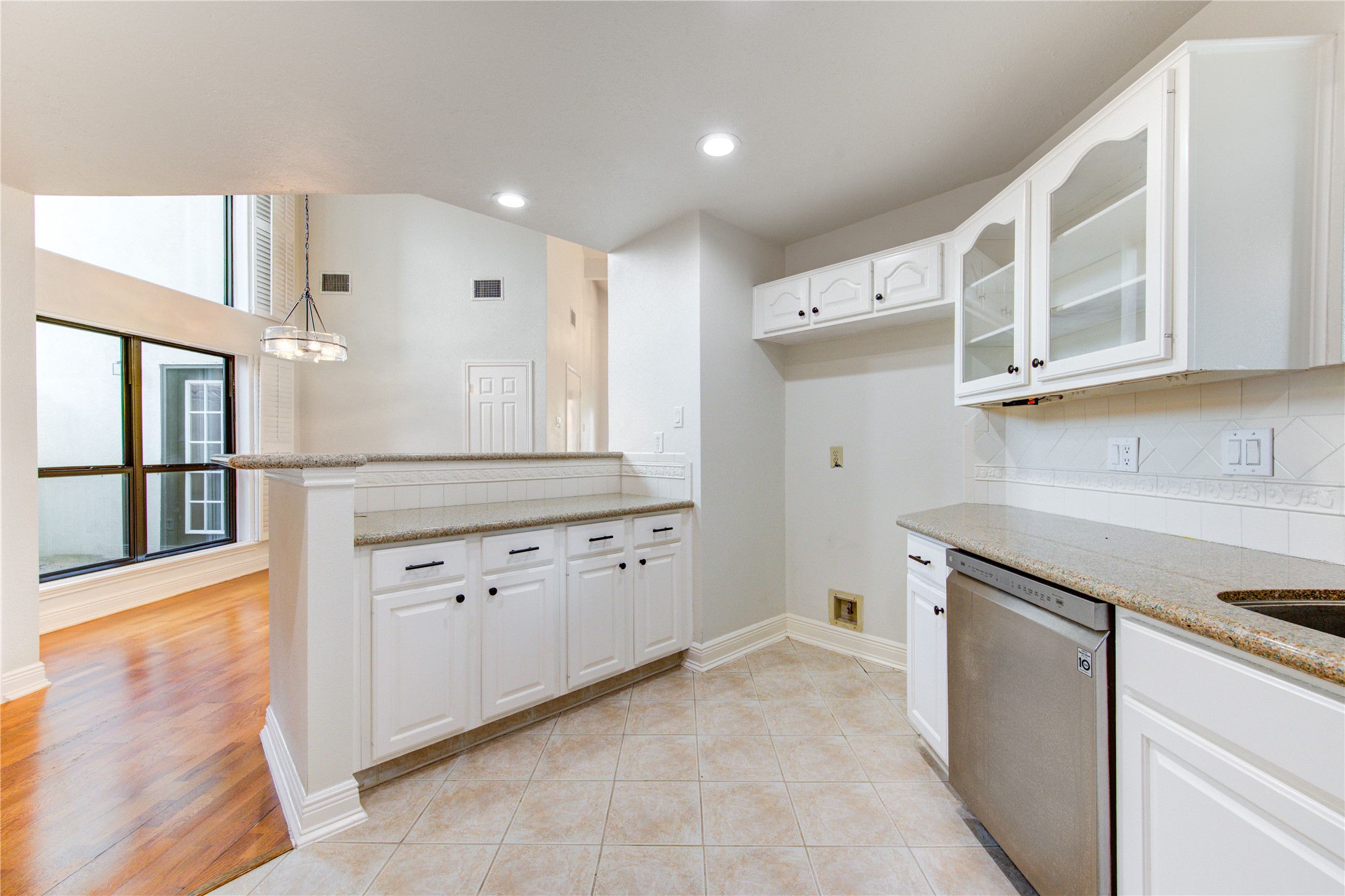 12311 Brighton Lane Property Photo 14
