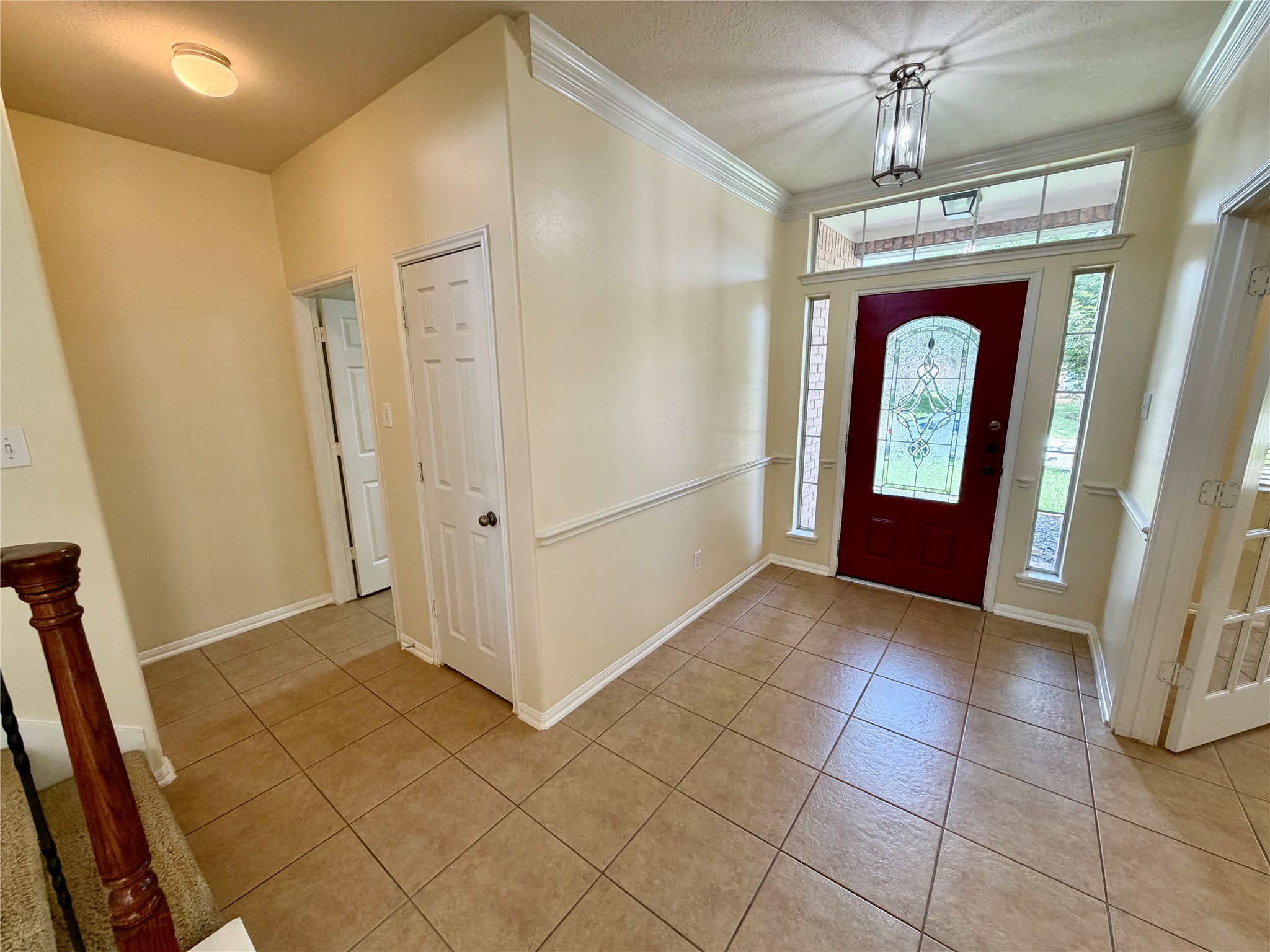 25206 Auburn Terrace Drive Property Photo 4