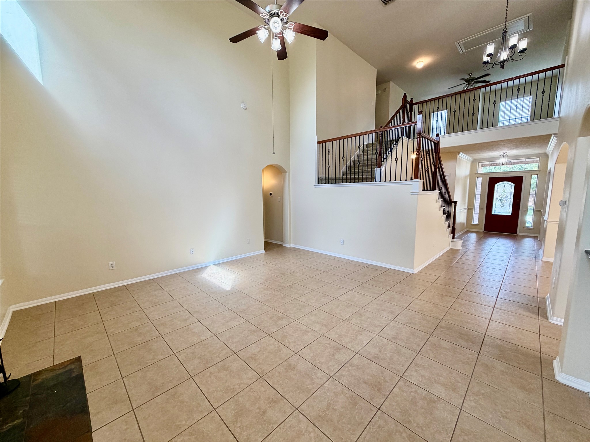 25206 Auburn Terrace Drive Property Photo 11