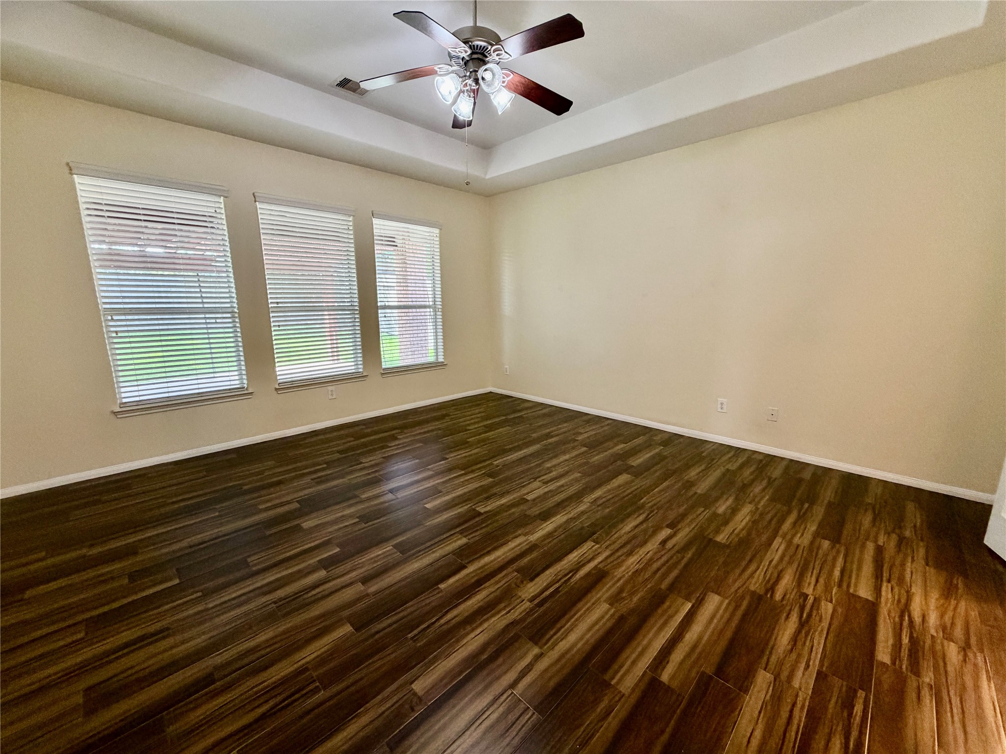 25206 Auburn Terrace Drive Property Photo 16