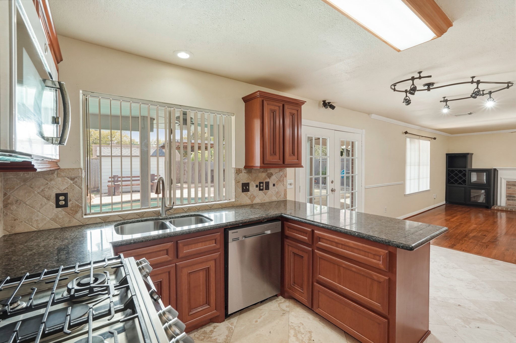 10419 Tablerock Drive Property Photo 16
