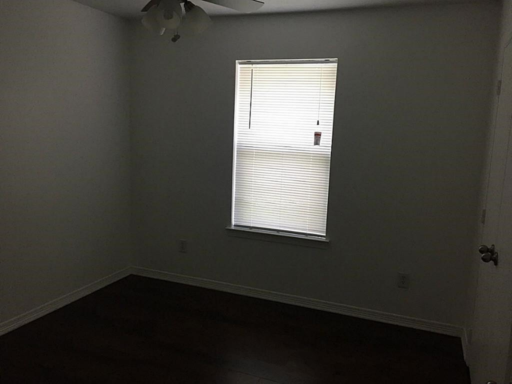 7319 Village Lake Drive Property Photo 7