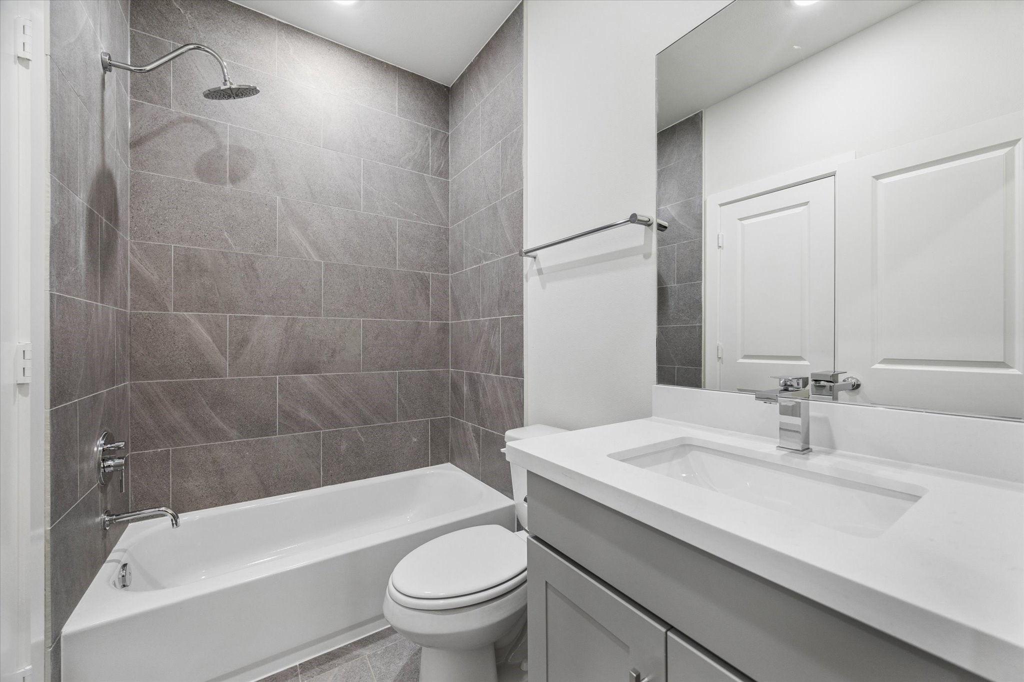 6332 Paddington Bend Drive Property Photo 22