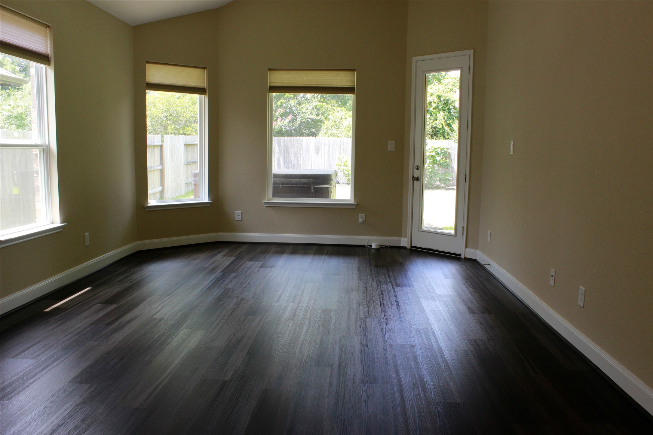 8727 Stoney Brook Lane Property Photo 20