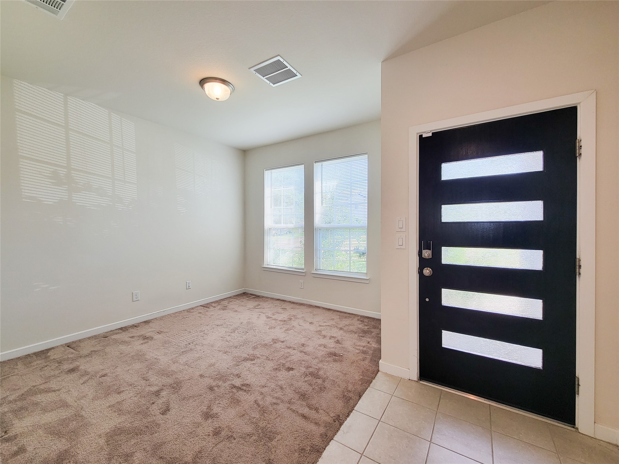 18618 Greenwood Meadow Property Photo 6