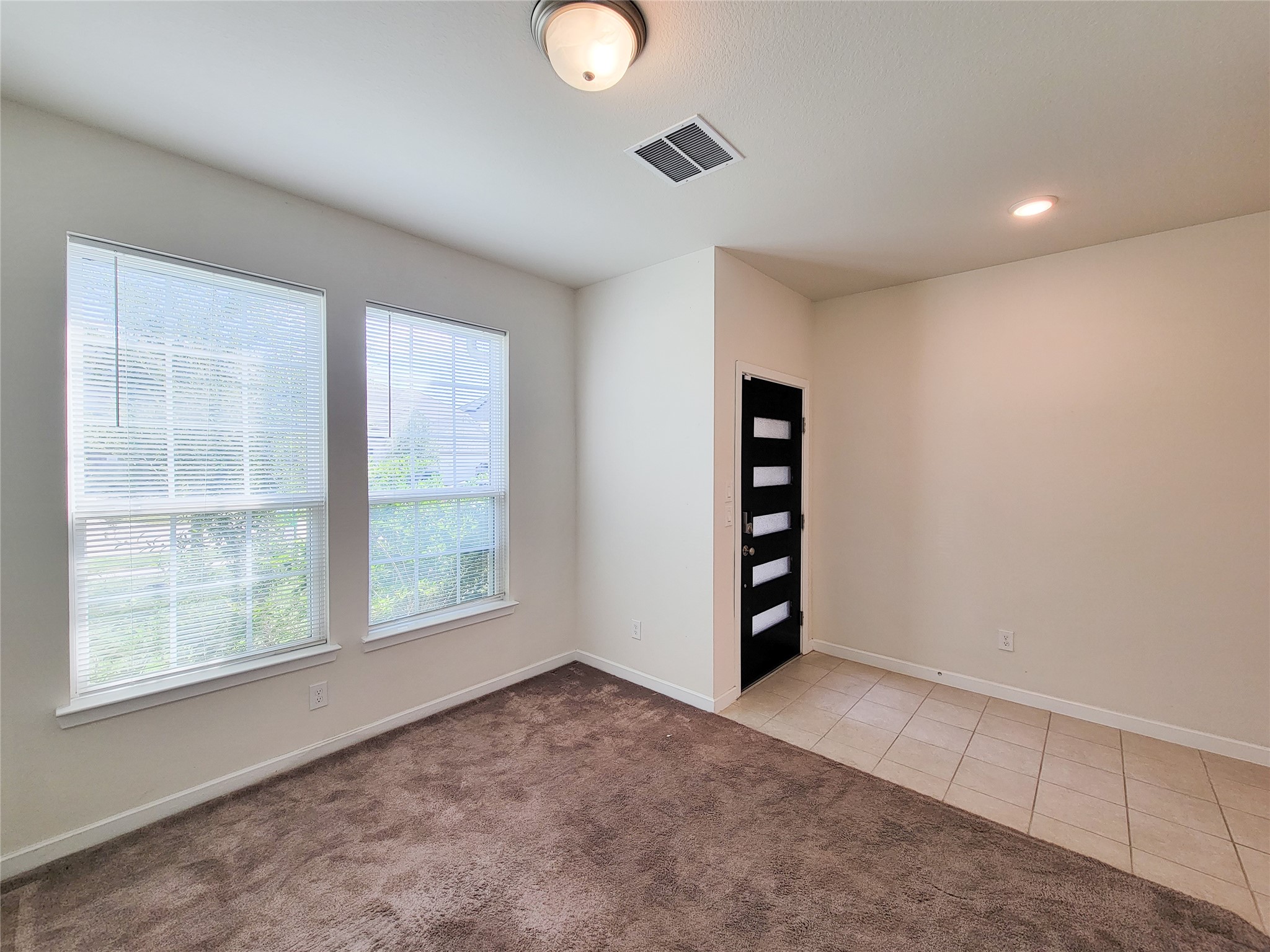 18618 Greenwood Meadow Property Photo 7