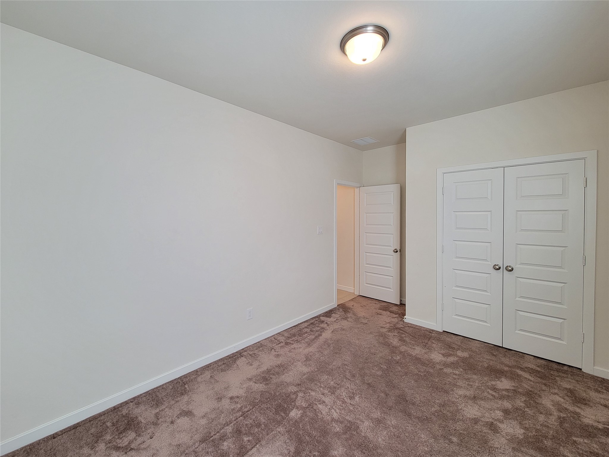 18618 Greenwood Meadow Property Photo 9