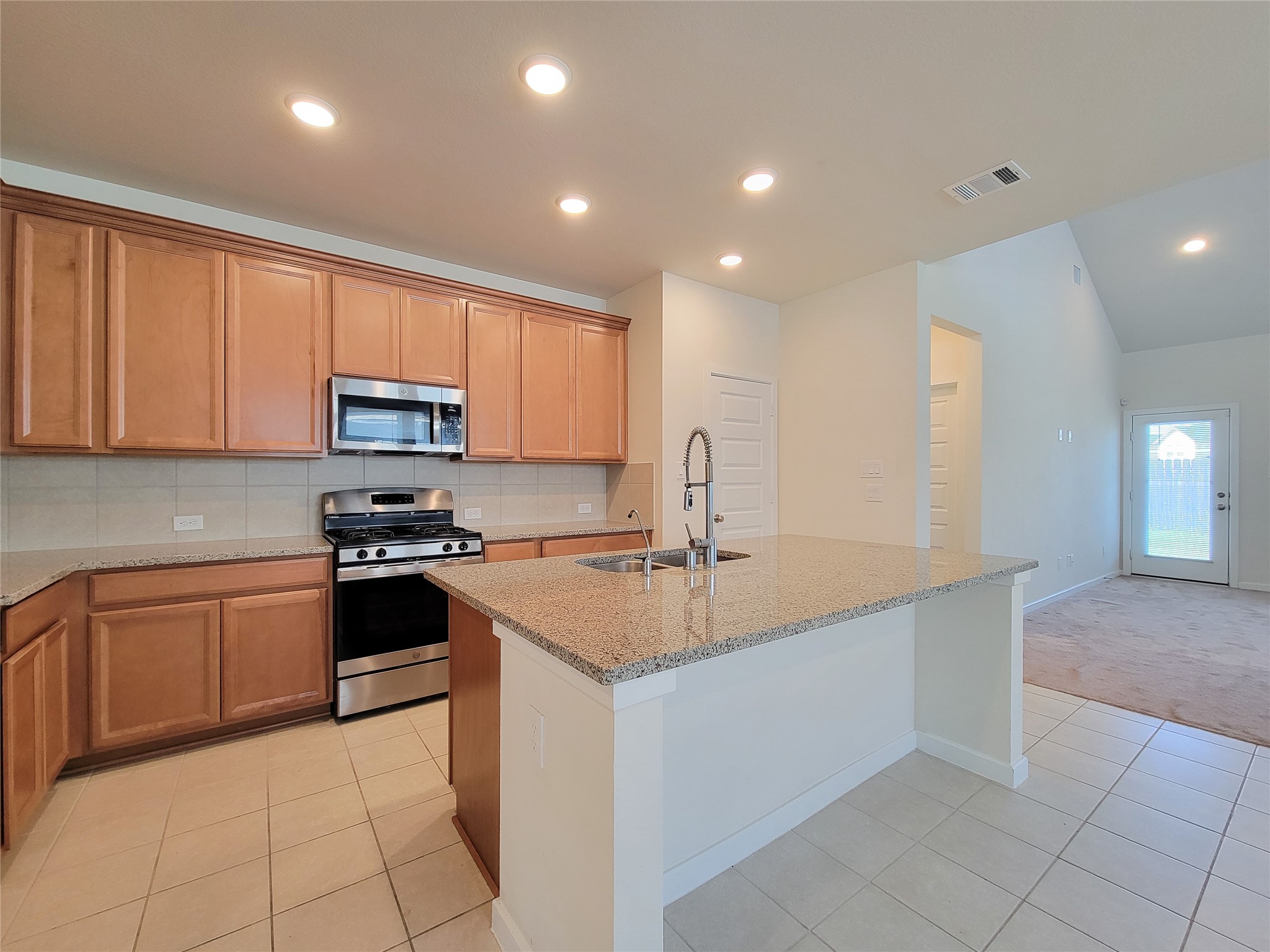 18618 Greenwood Meadow Property Photo 12