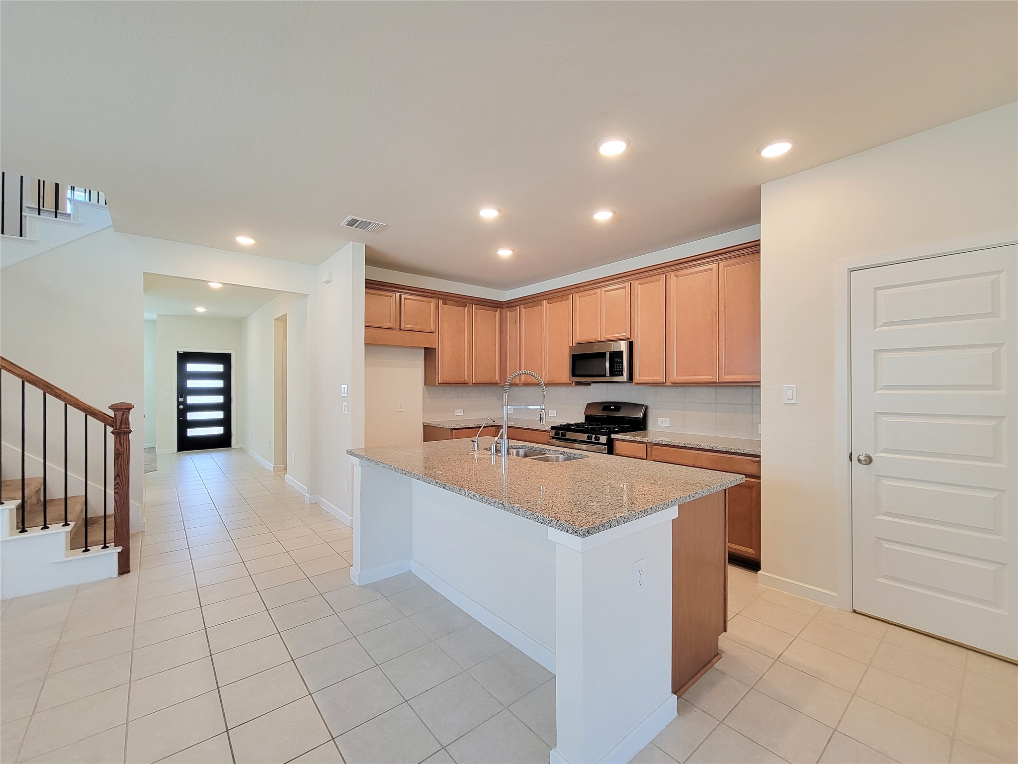 18618 Greenwood Meadow Property Photo 14
