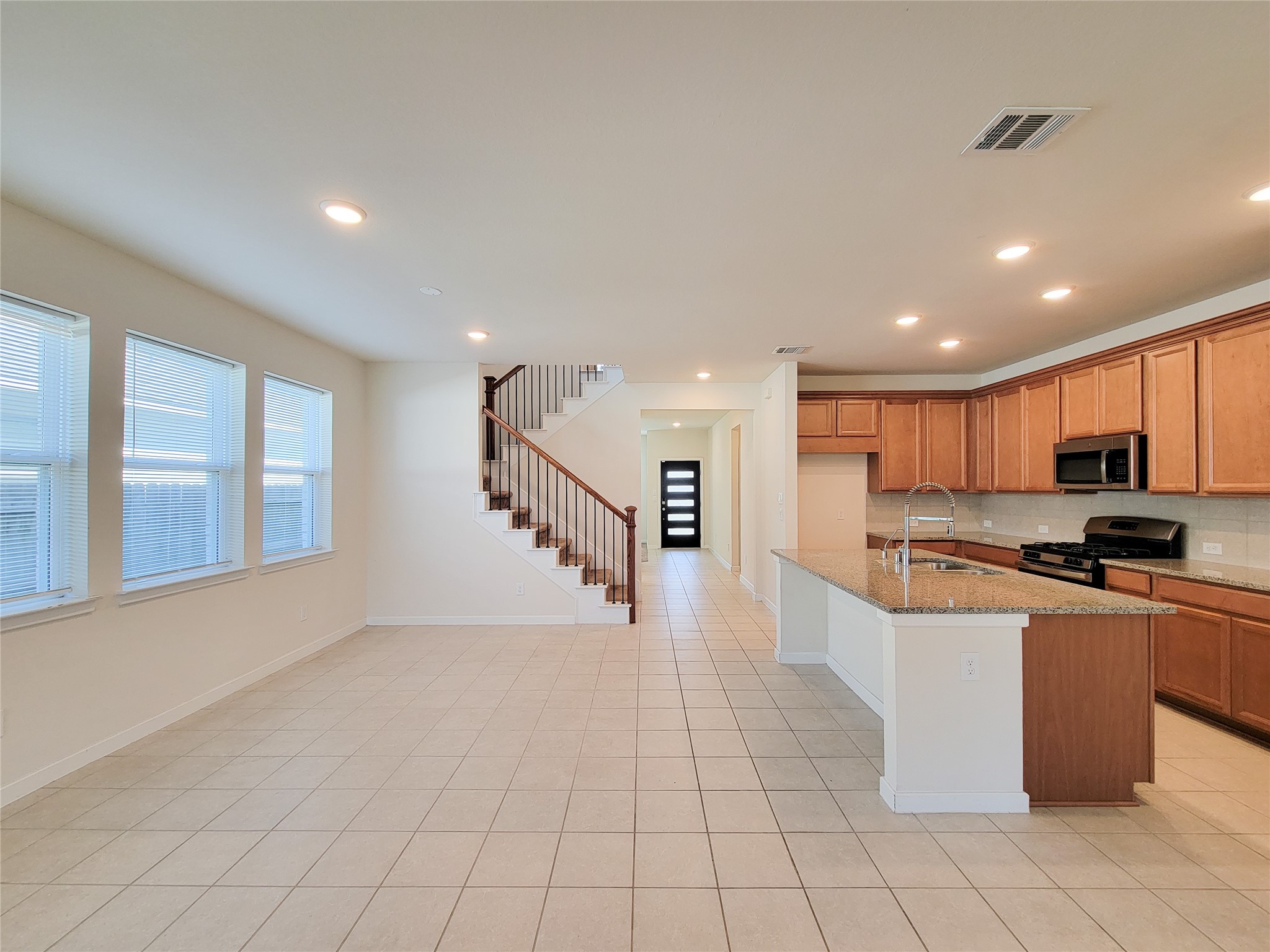 18618 Greenwood Meadow Property Photo 22