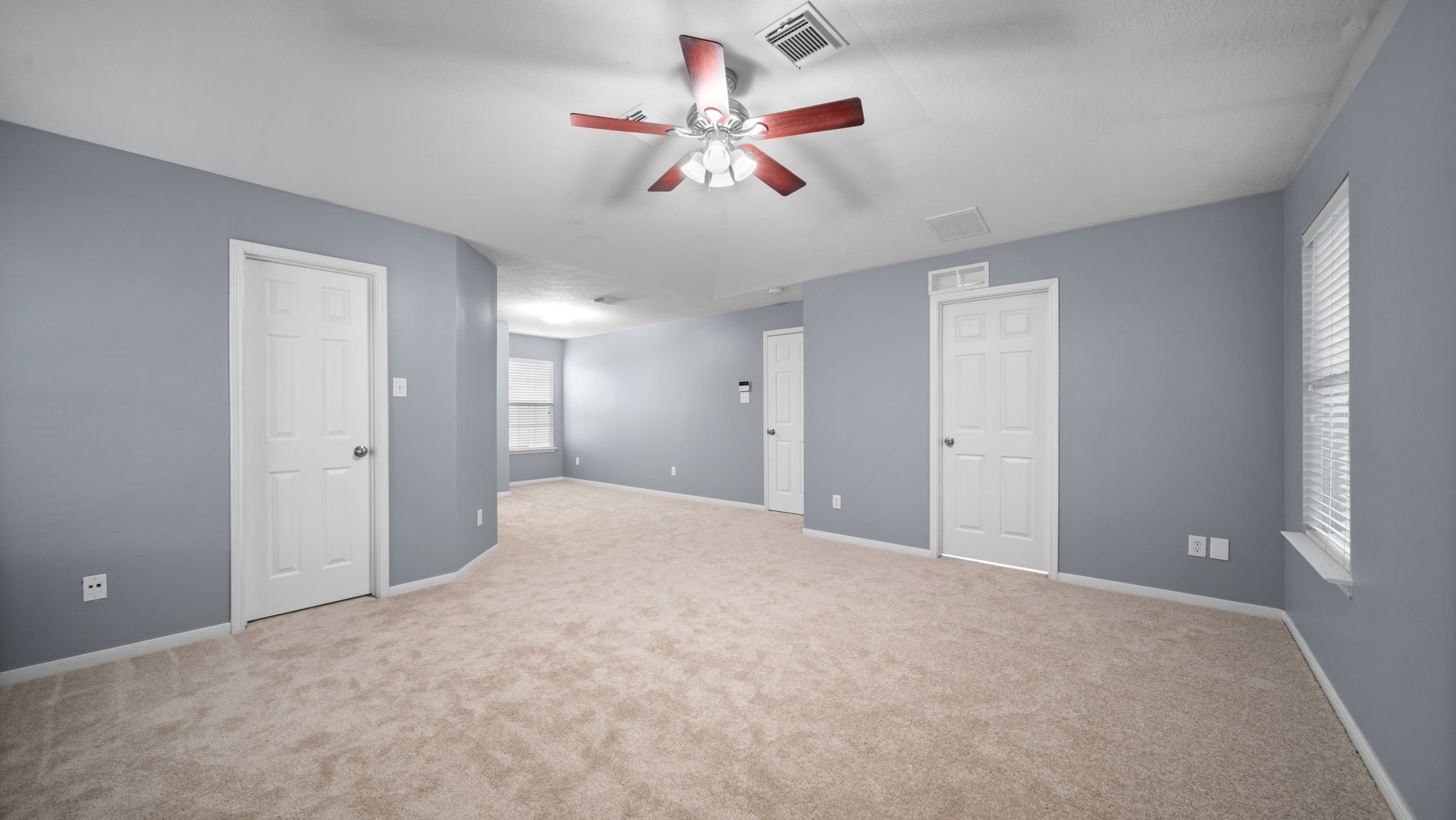8802 Ancient Willow Drive Property Photo 11